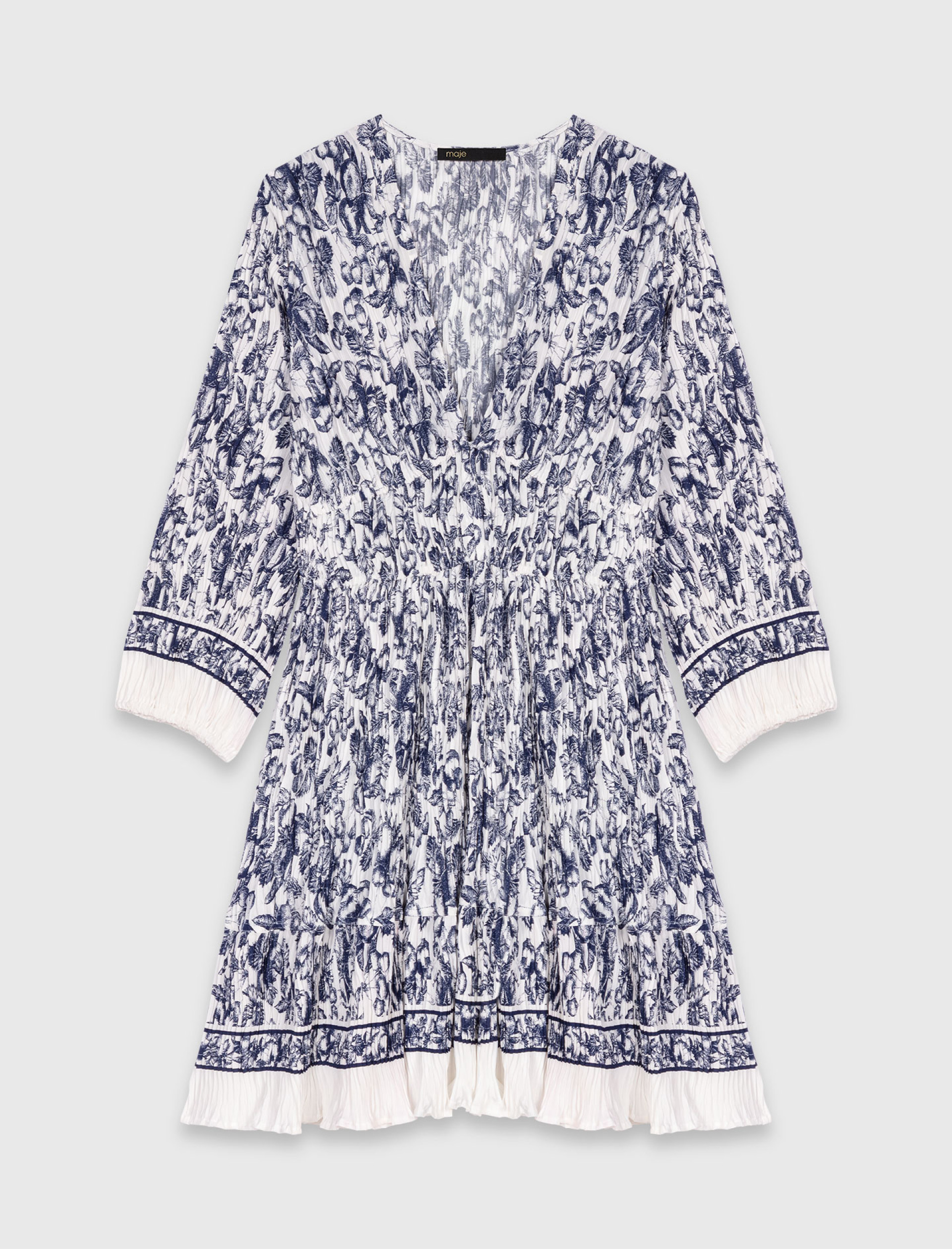 Женское платье с принтом и складками Женское платье с принтом и складками