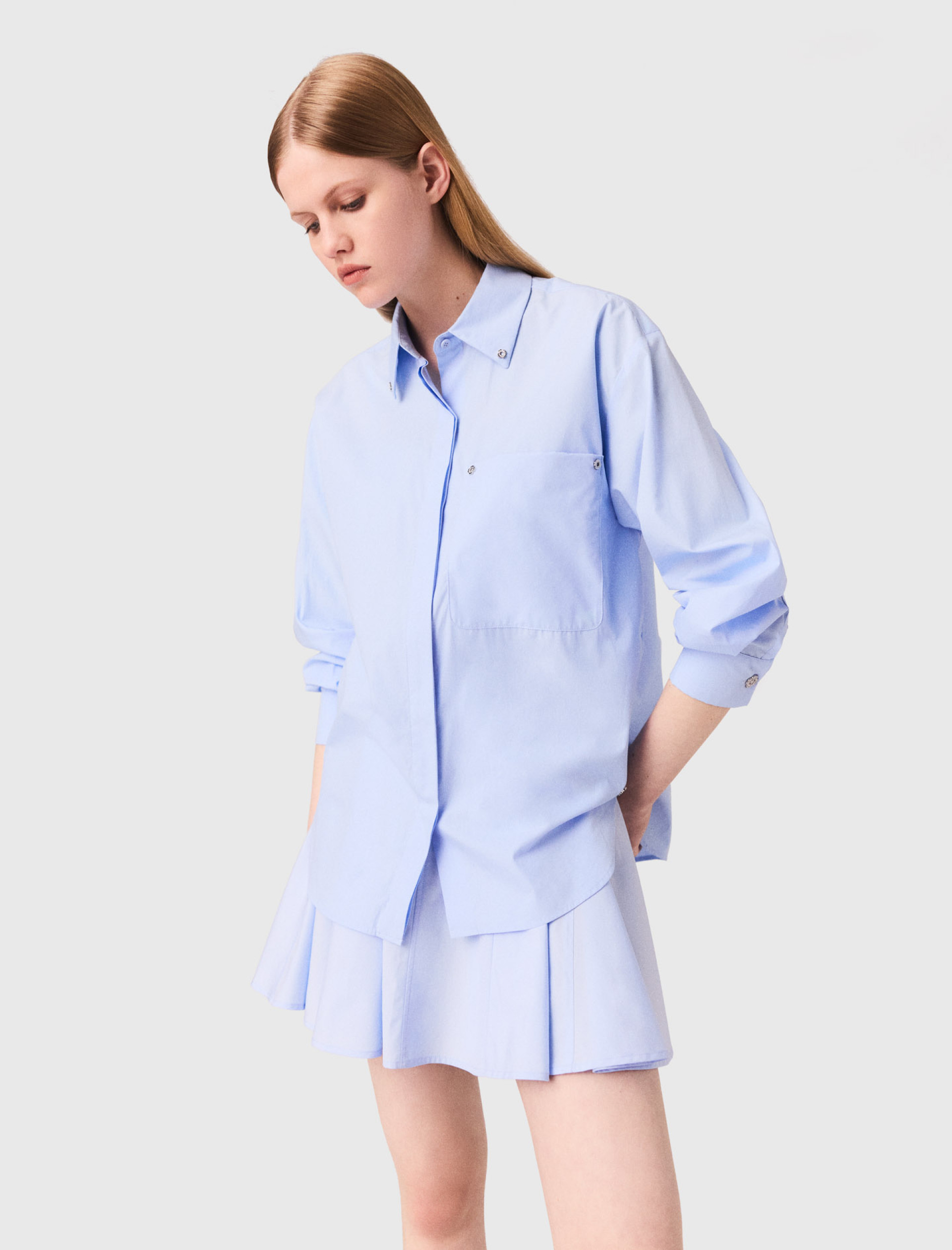 Жіноча блакитна вільна сорочка