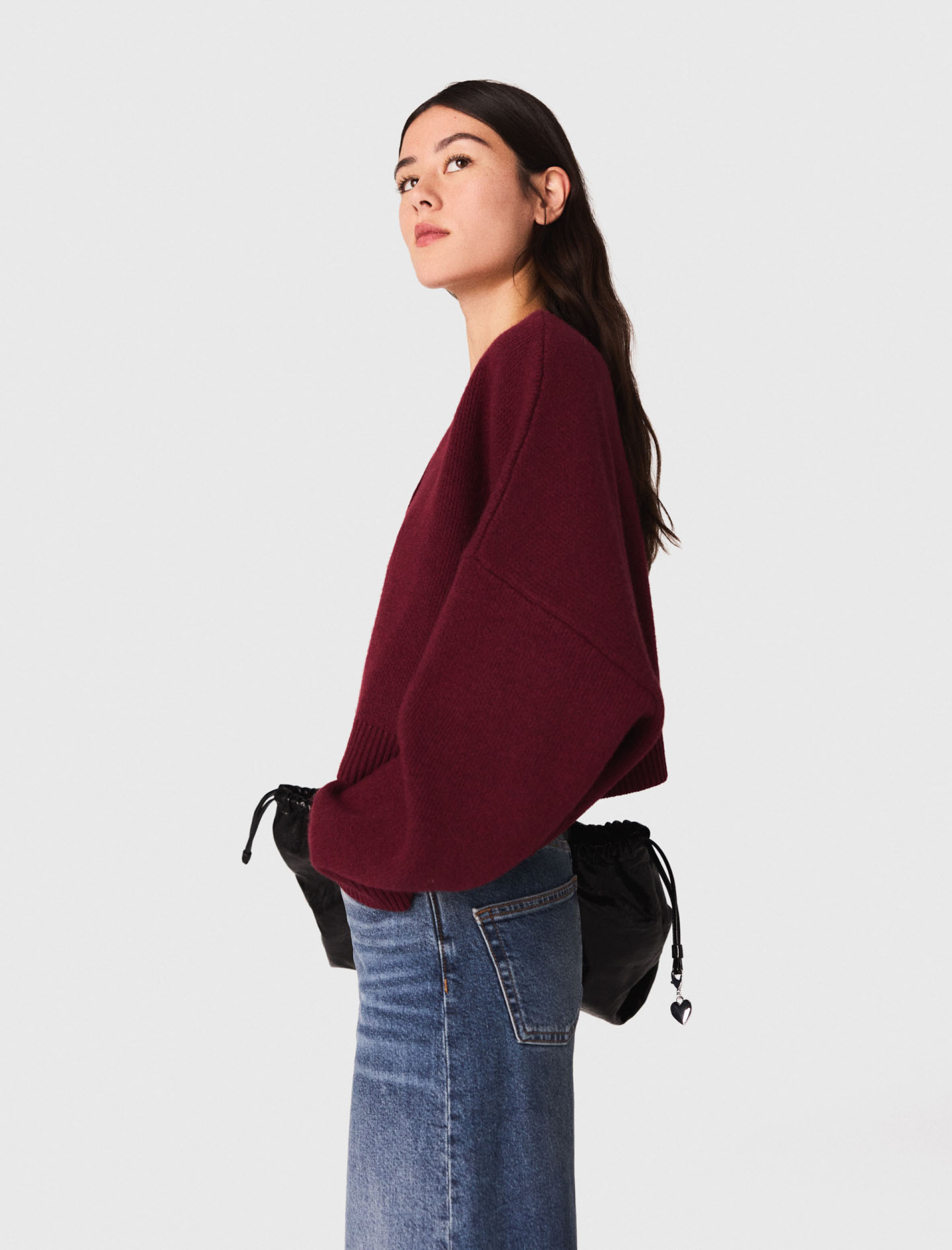 Жіночий укорочений кардиган з комбінованої вовни