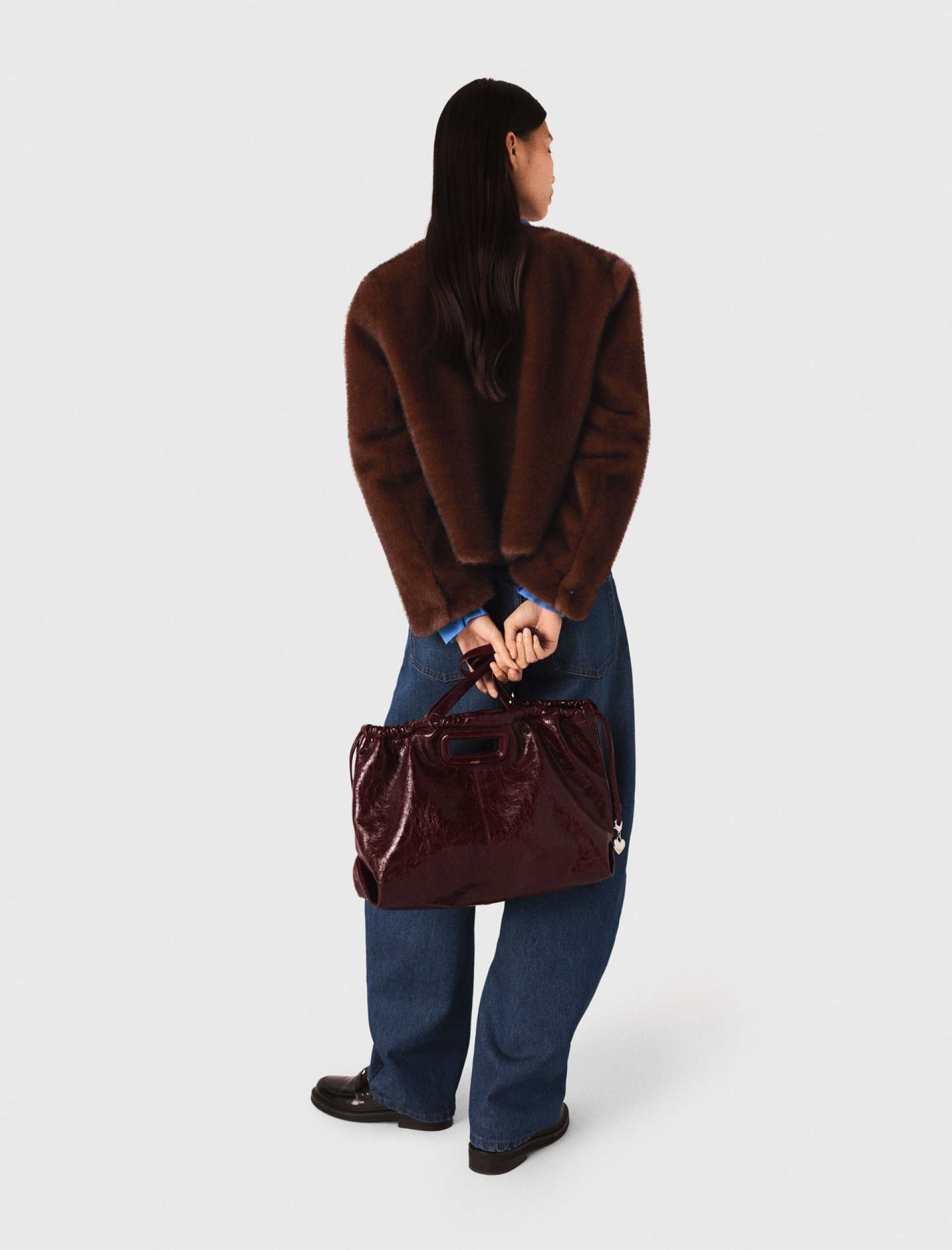 Женская короткая шуба с искусственного меха