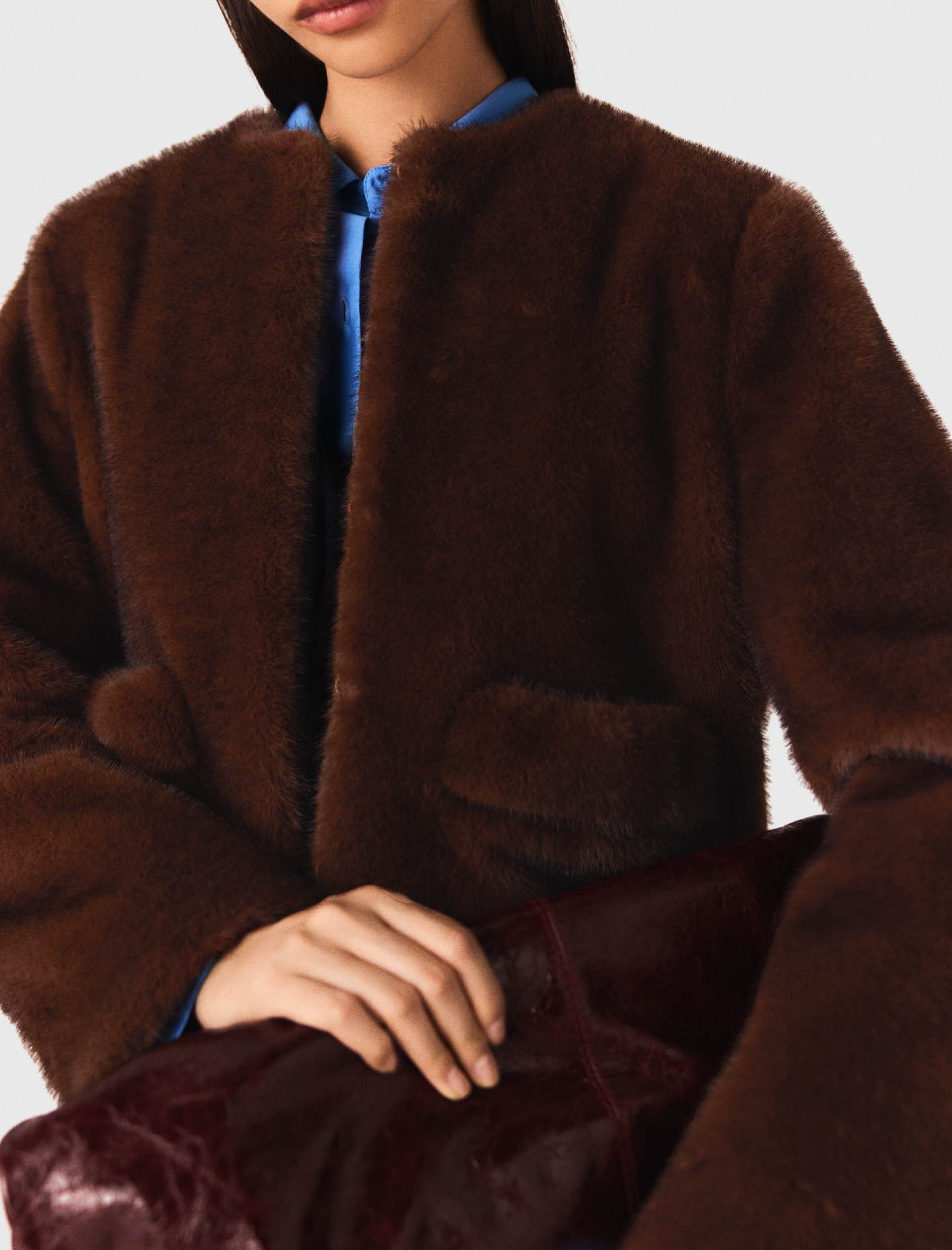 Женская короткая шуба с искусственного меха