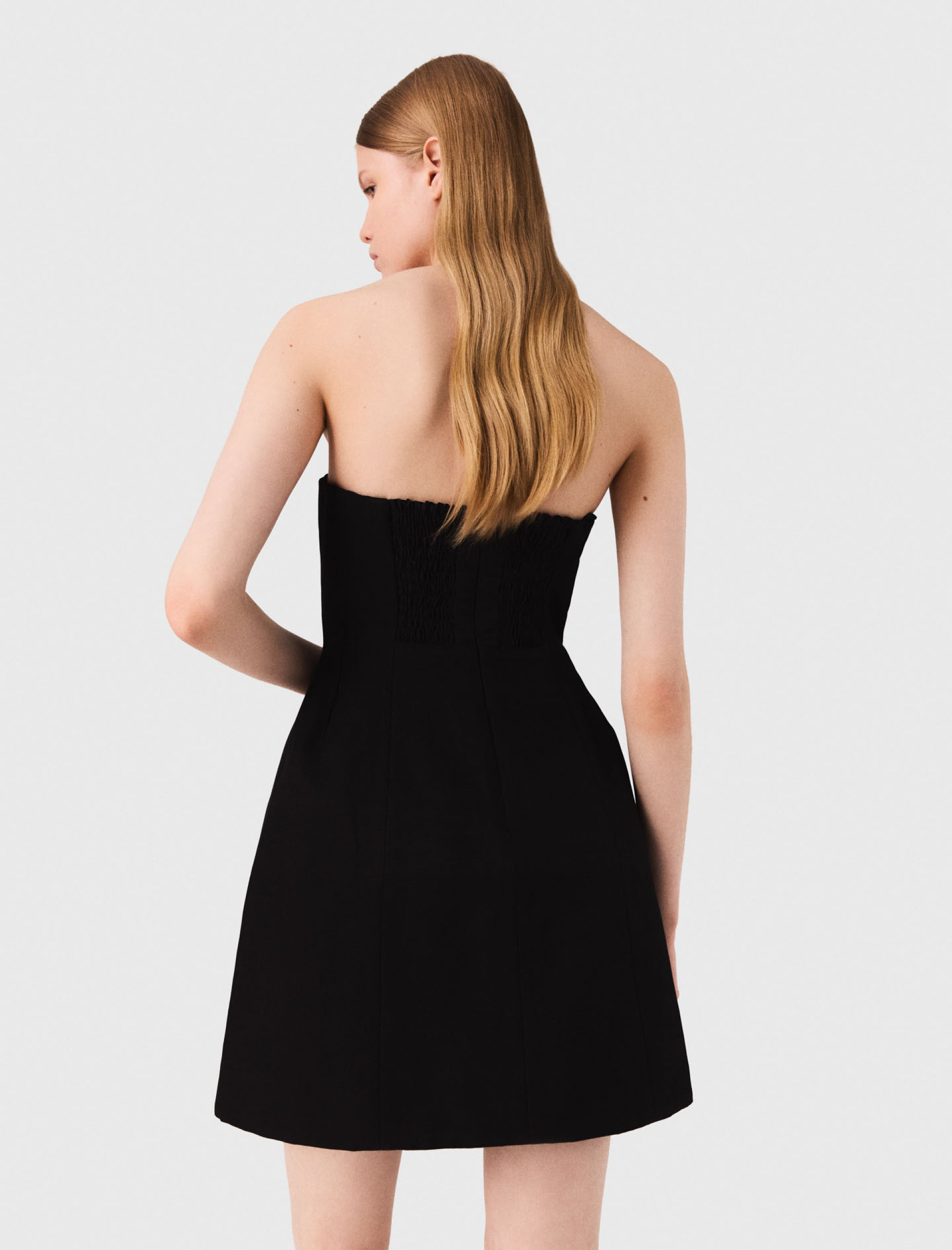 Женское черное льняное платье со съемными бретелями