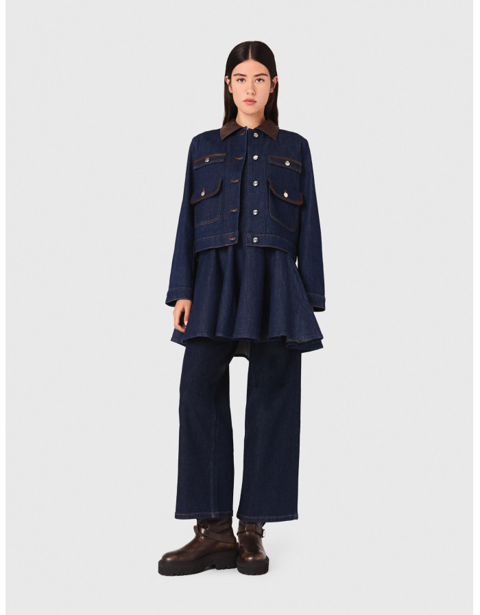 Жіноча джинсова куртка з контрастним коміром