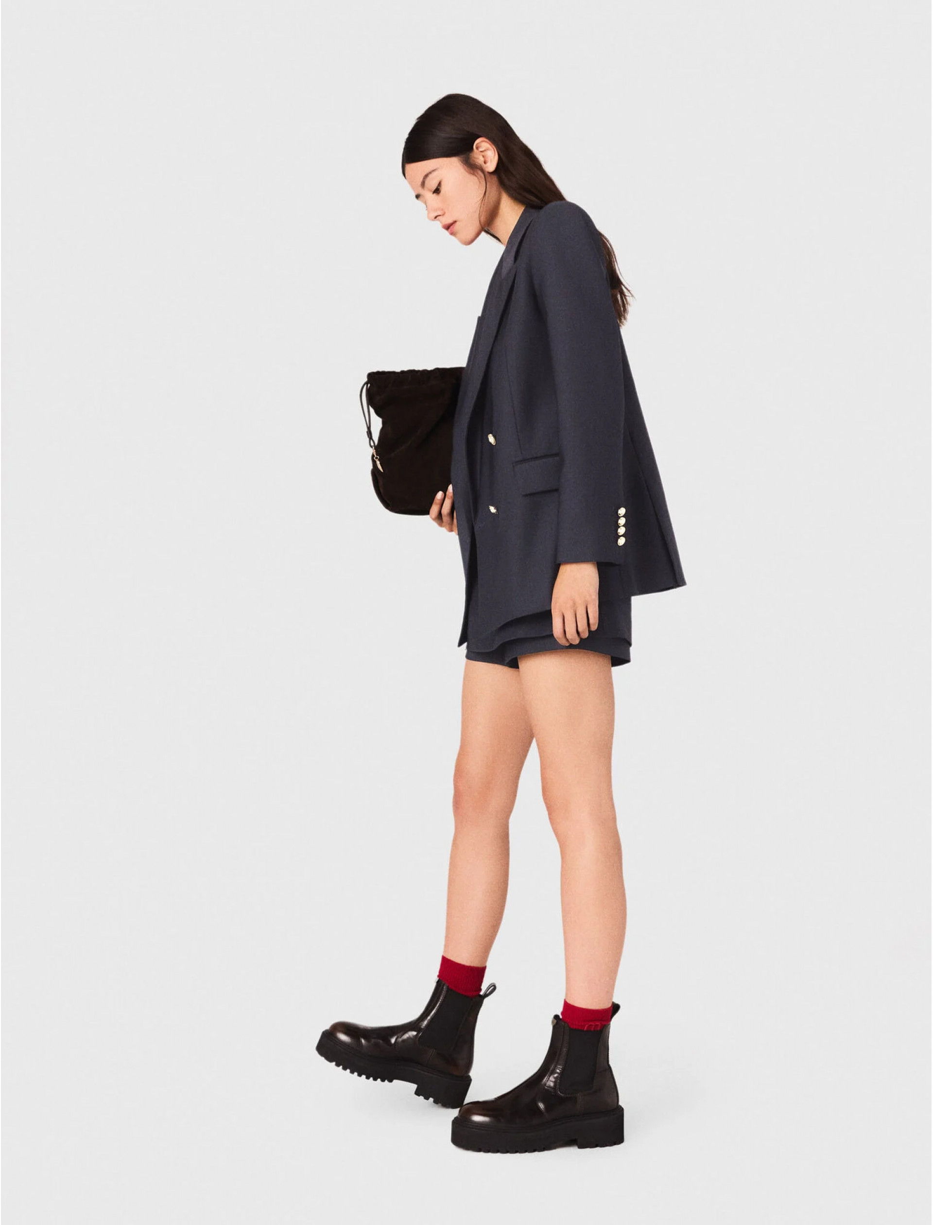 Жіночий синій жакет з золотистими ґудзиками