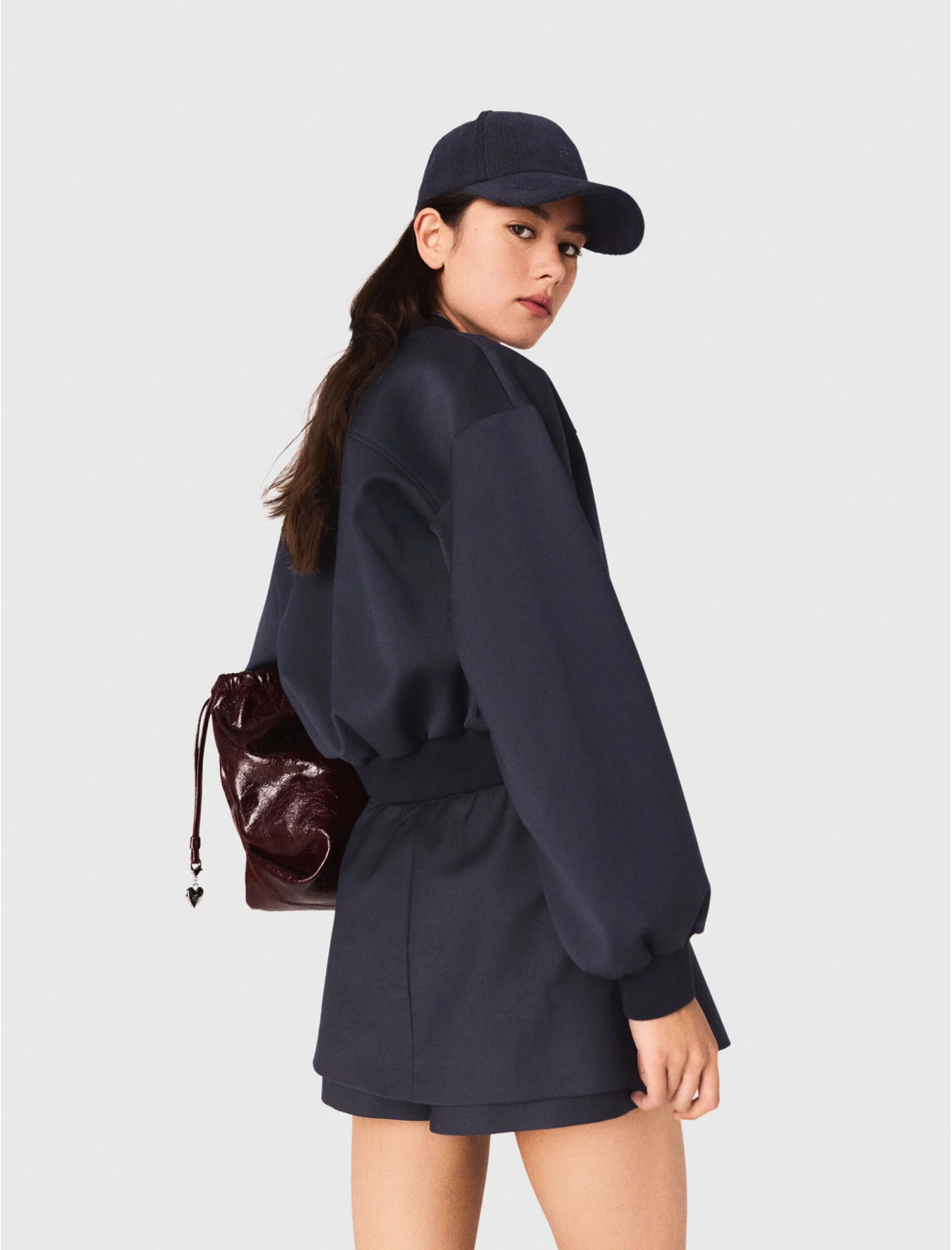 Женский синий бомбер из комбинированной шерсти