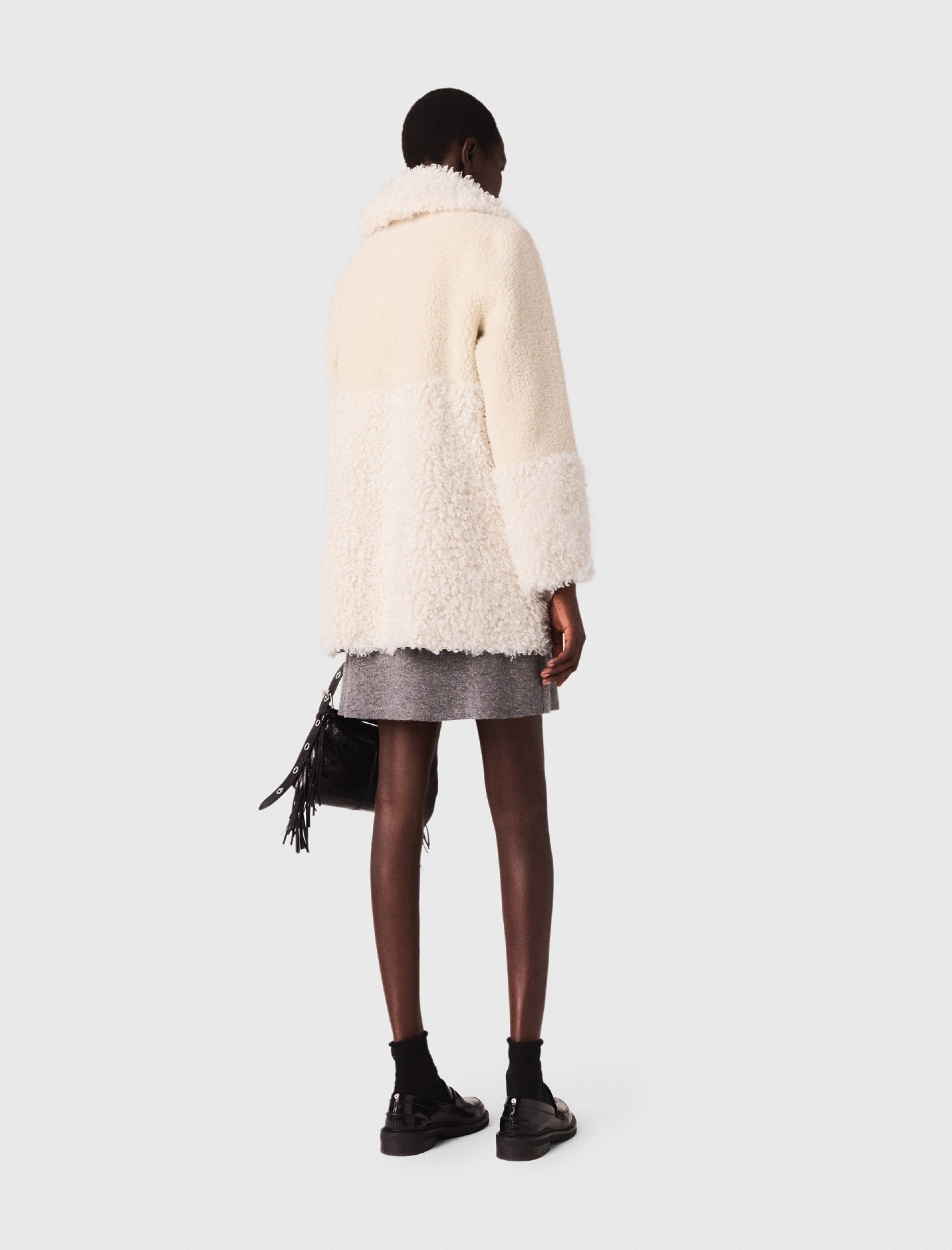 Женская молочная искусственная шуба