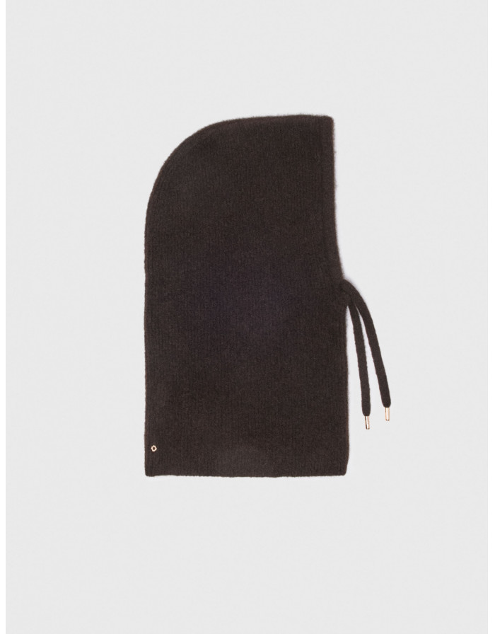 Жіноча коричнева балаклава з вовни яка