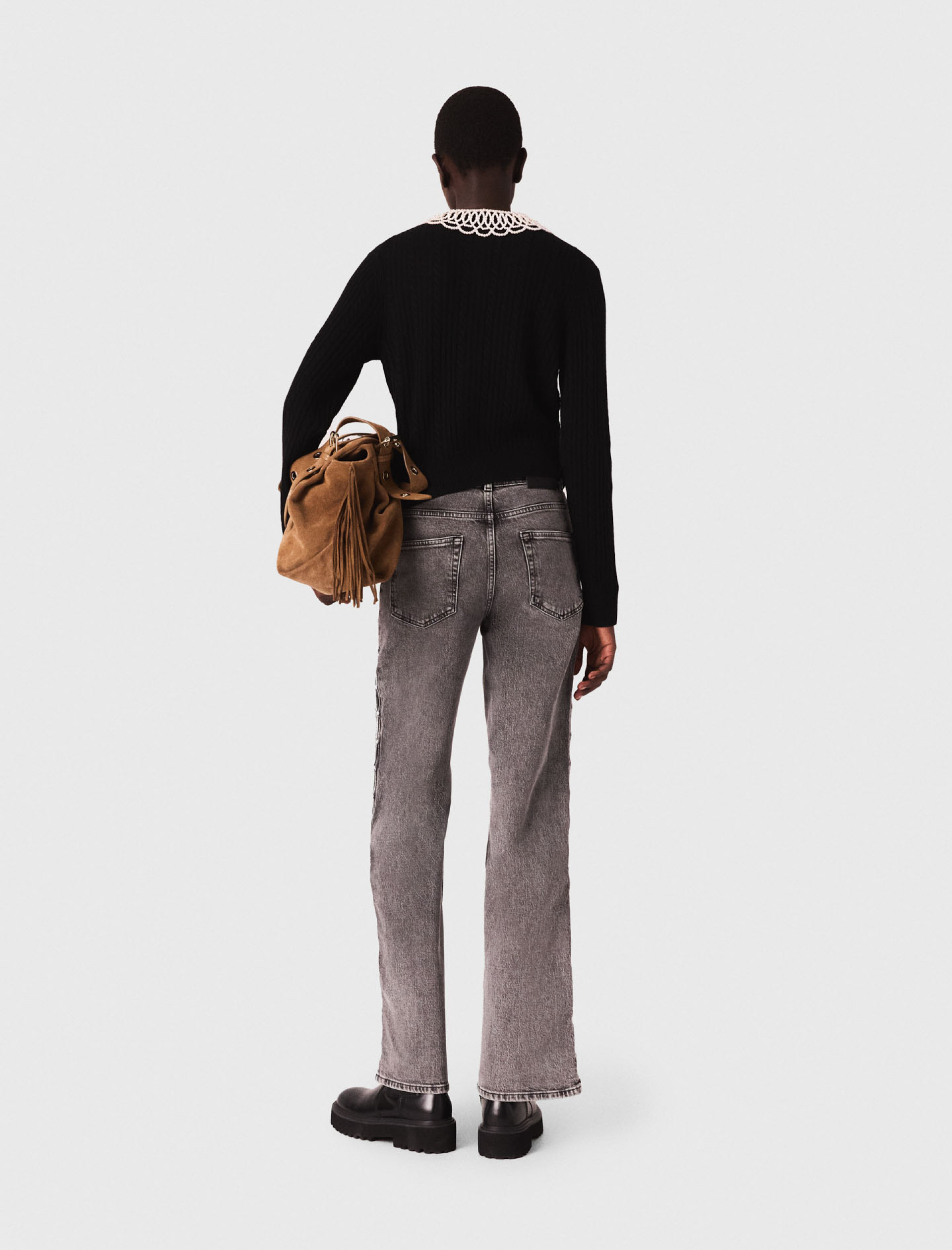 Жіночий кардиган зі з'ємним коміром з перлів