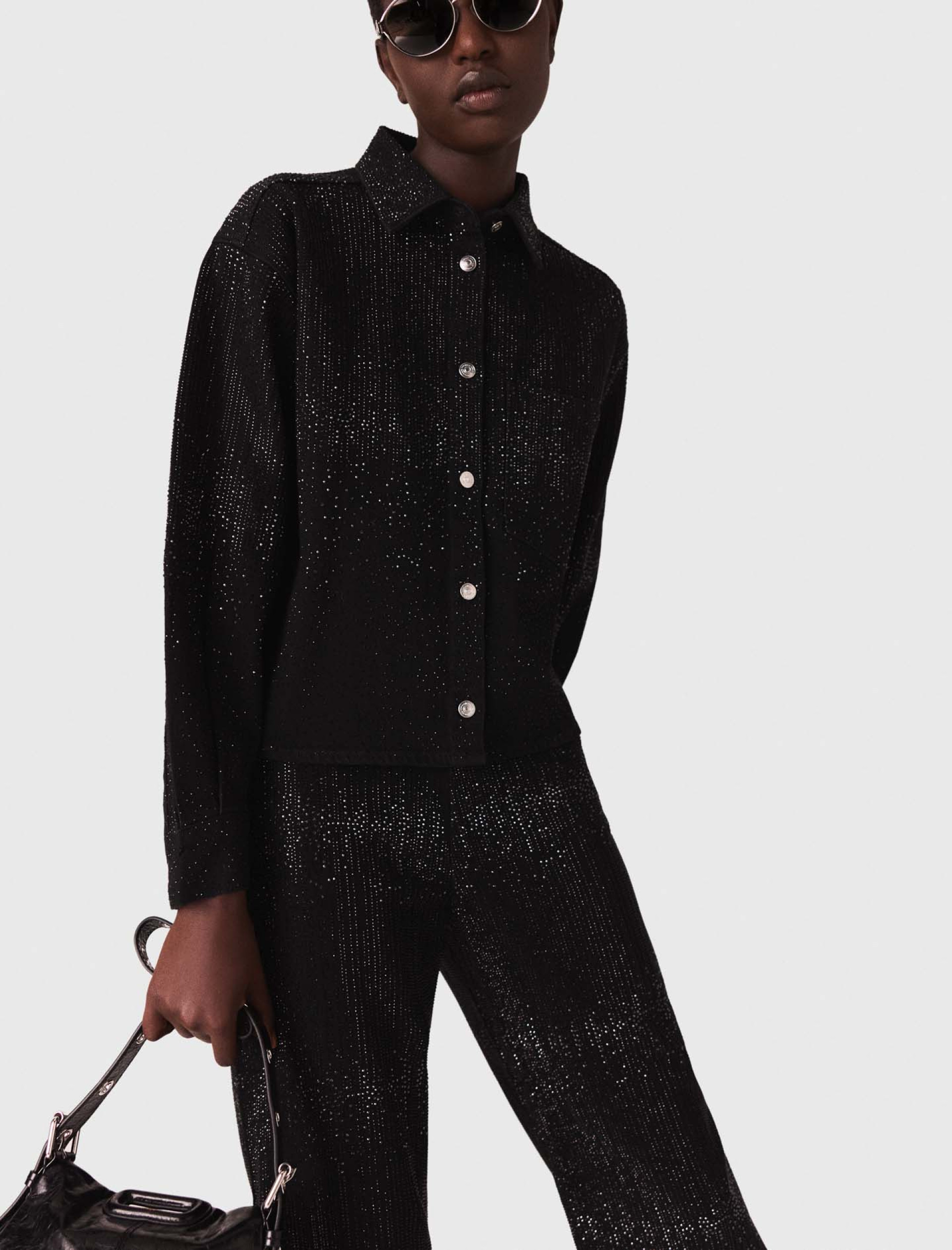 Жіноча джинсова сорочка зі стразами