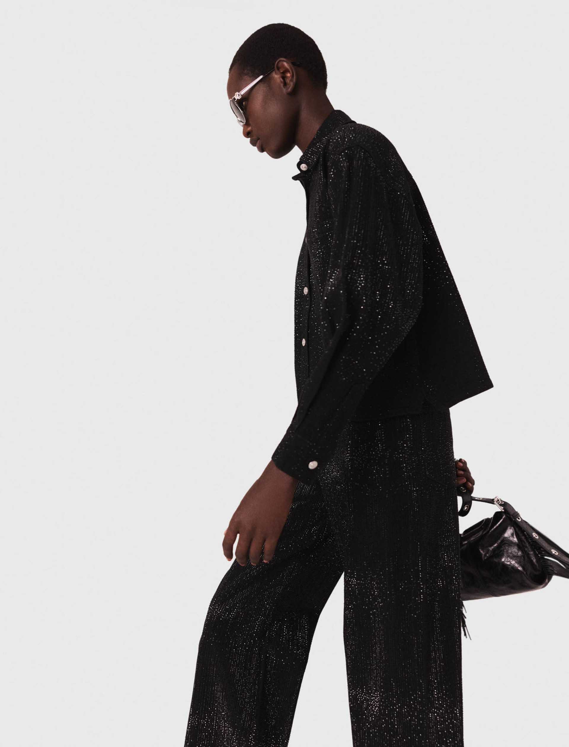 Жіноча джинсова сорочка зі стразами