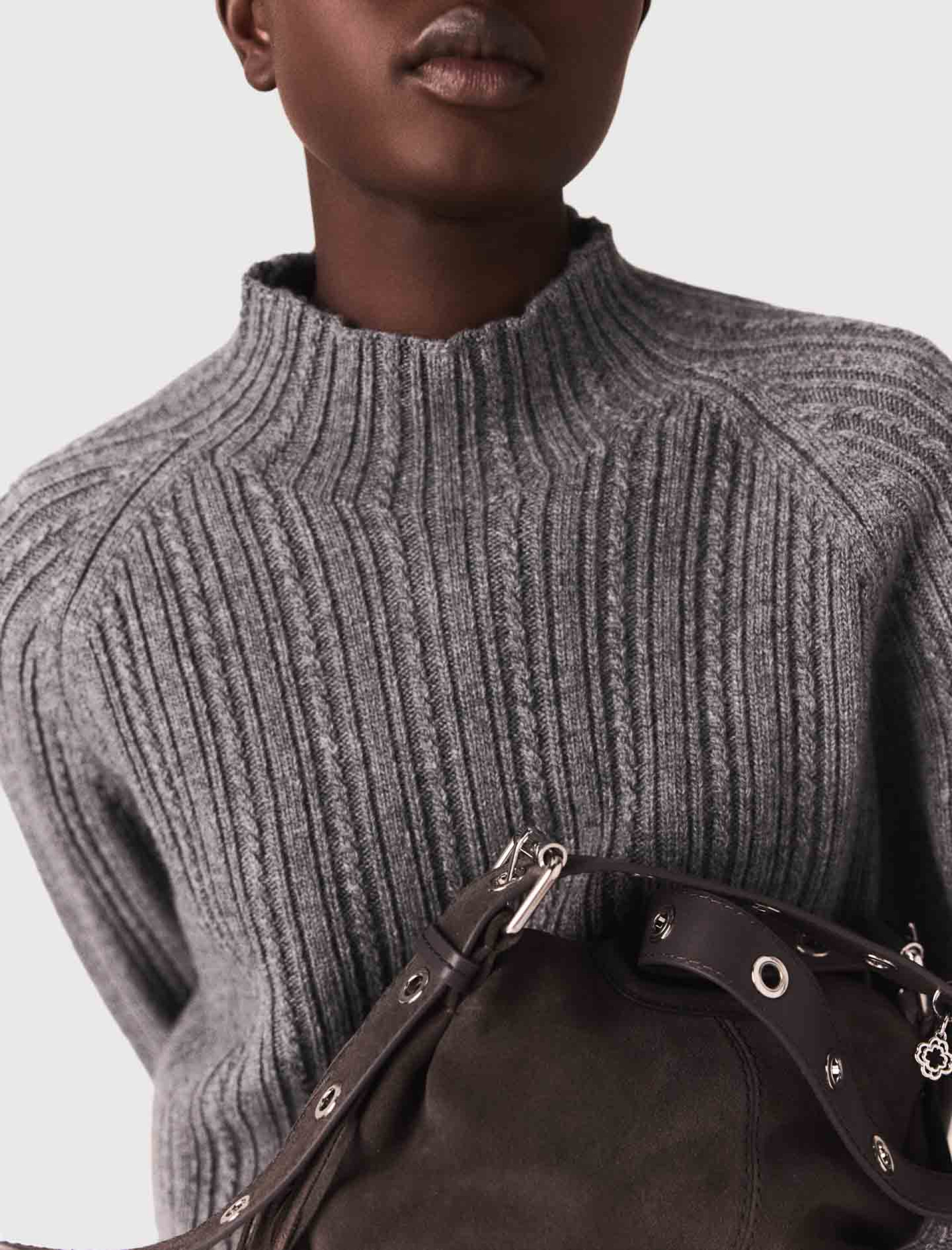 Женское трикотажное платье со съемным джемпером 