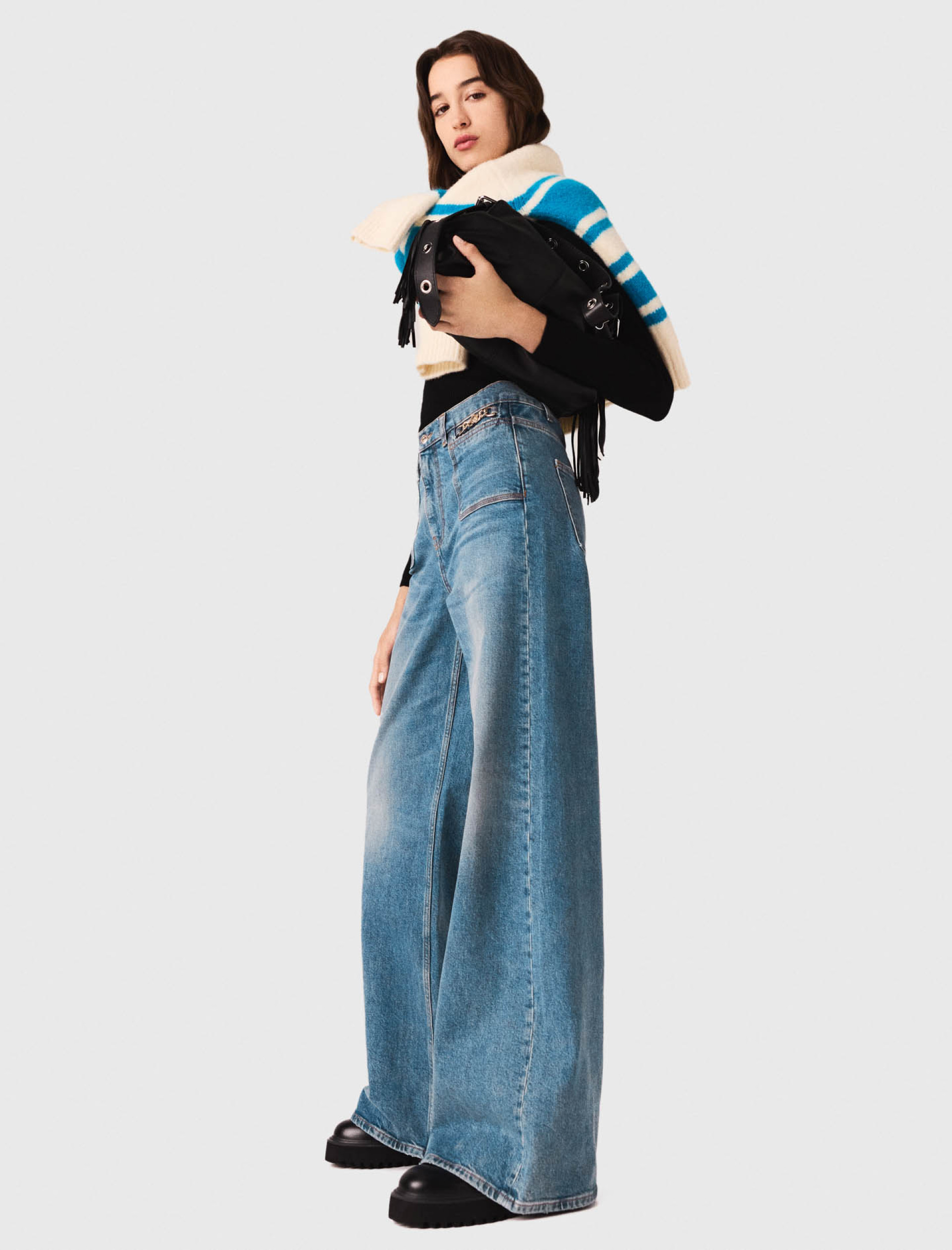 Жіночі широкі джинси з ланцюжками