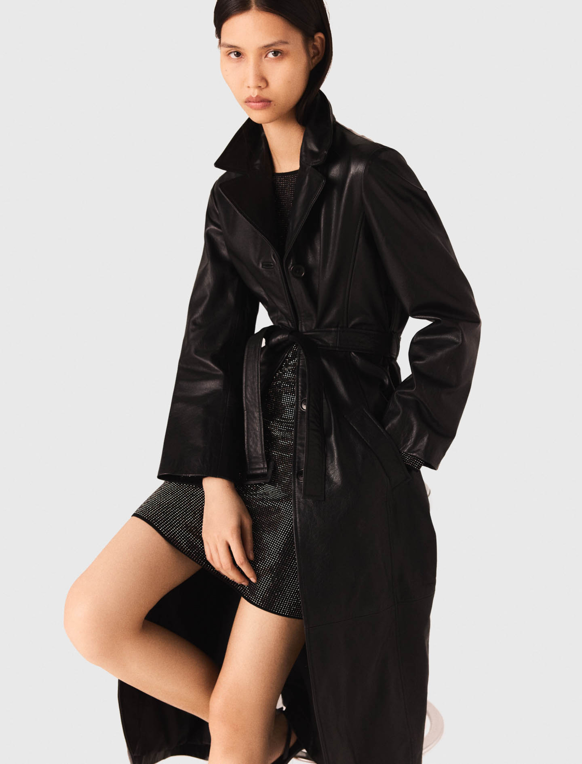 Женский длинный кожаный тренчкот