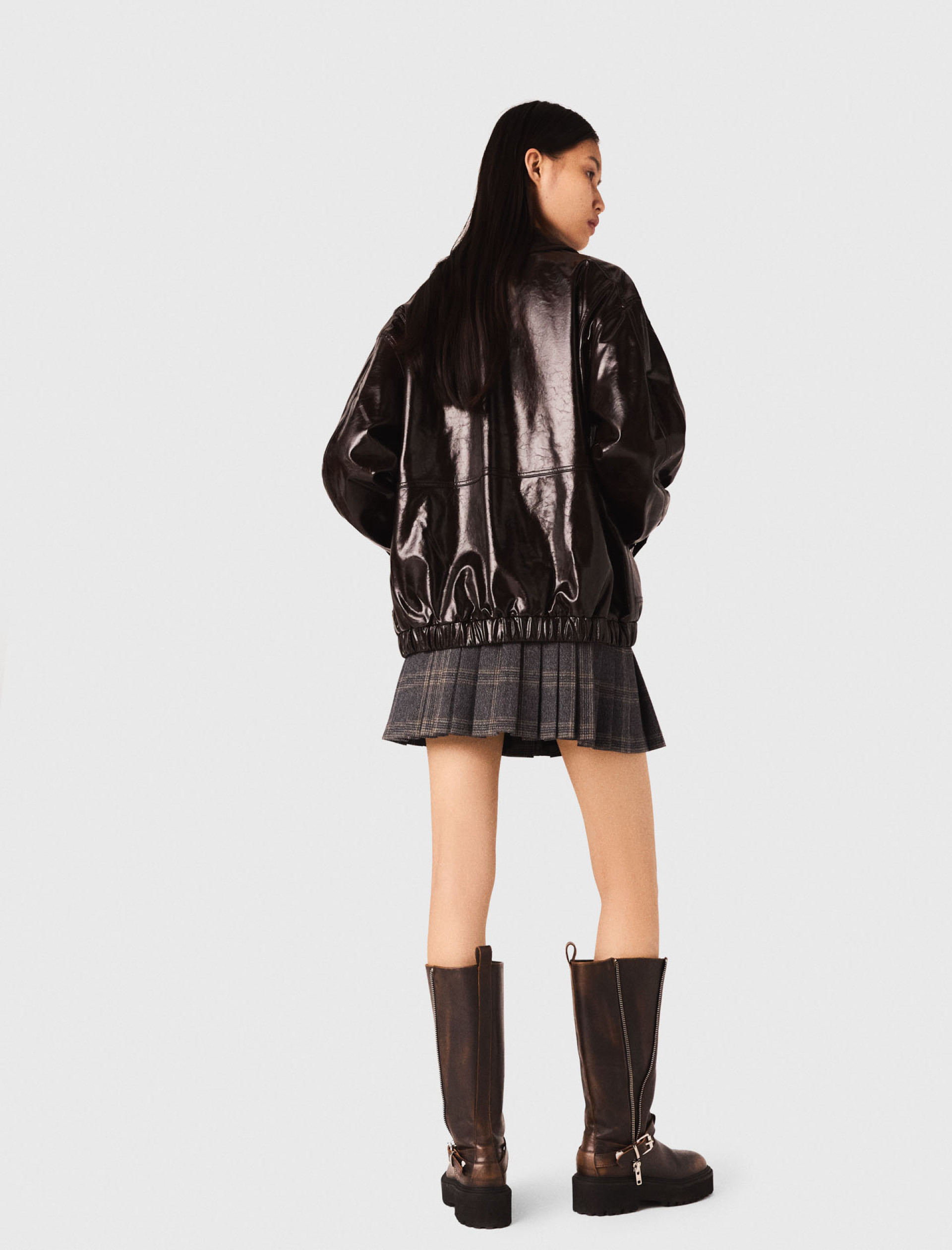 Женская коричневая куртка из искусственной кожи