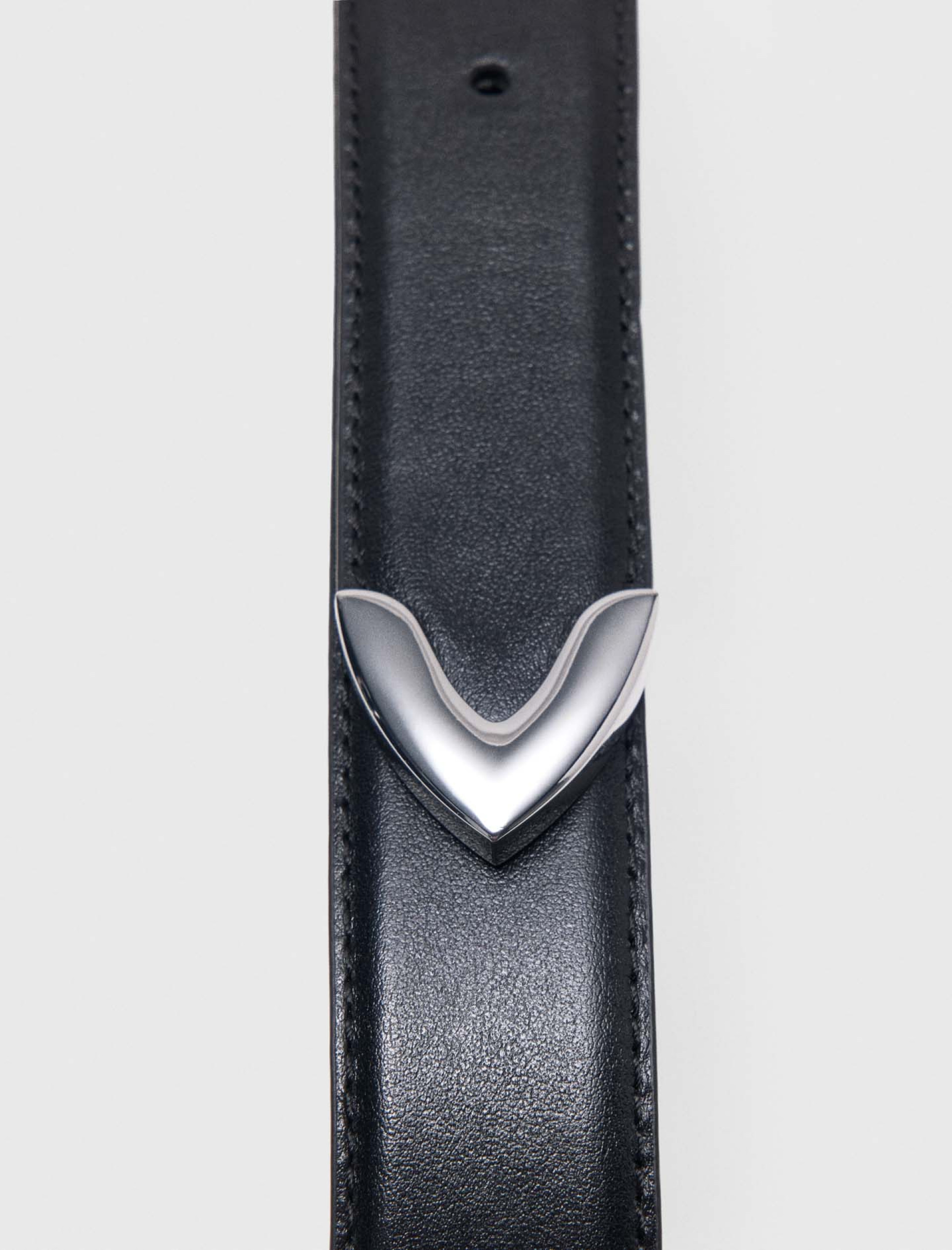 Жіночий чорний ремінь з гладкої шкіри Жіночий чорний ремінь з гладкої шкіри