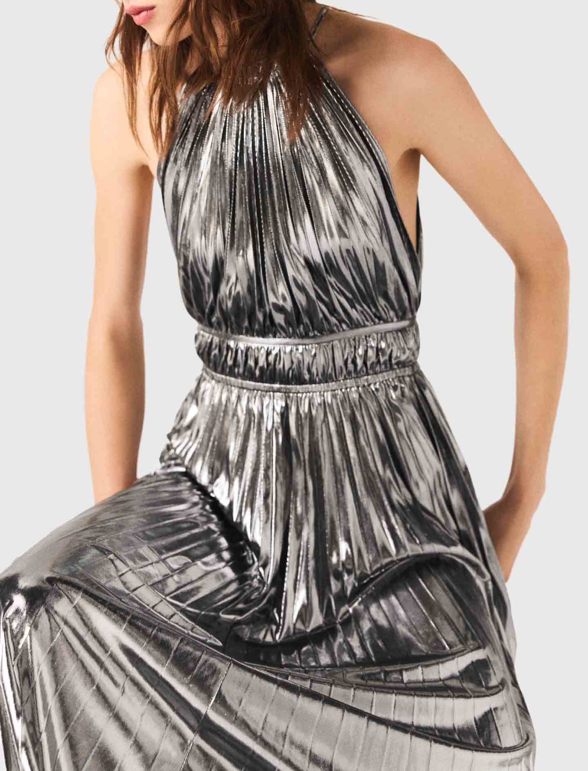 Жіноча довга плісирована сукня