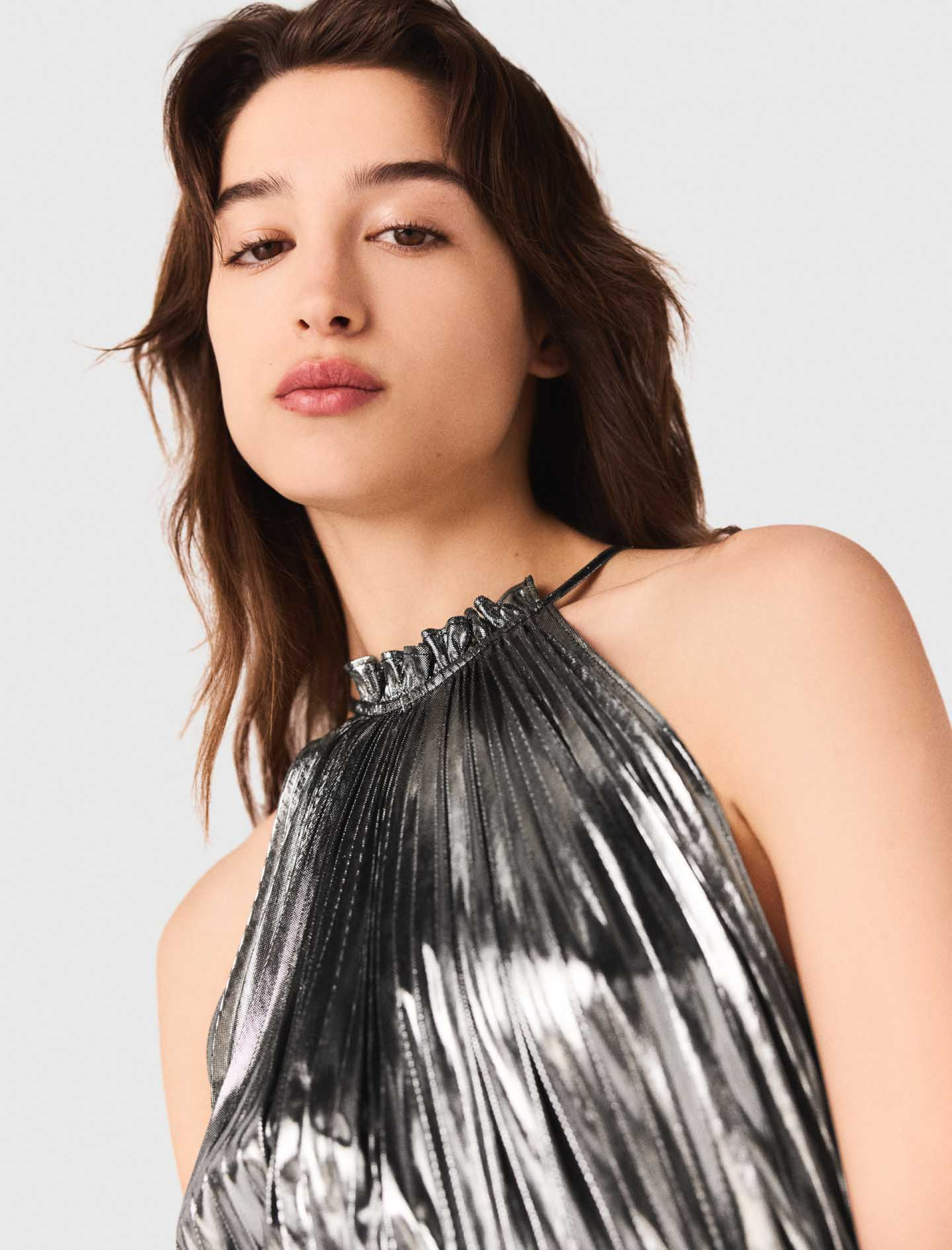 Жіноча довга плісирована сукня