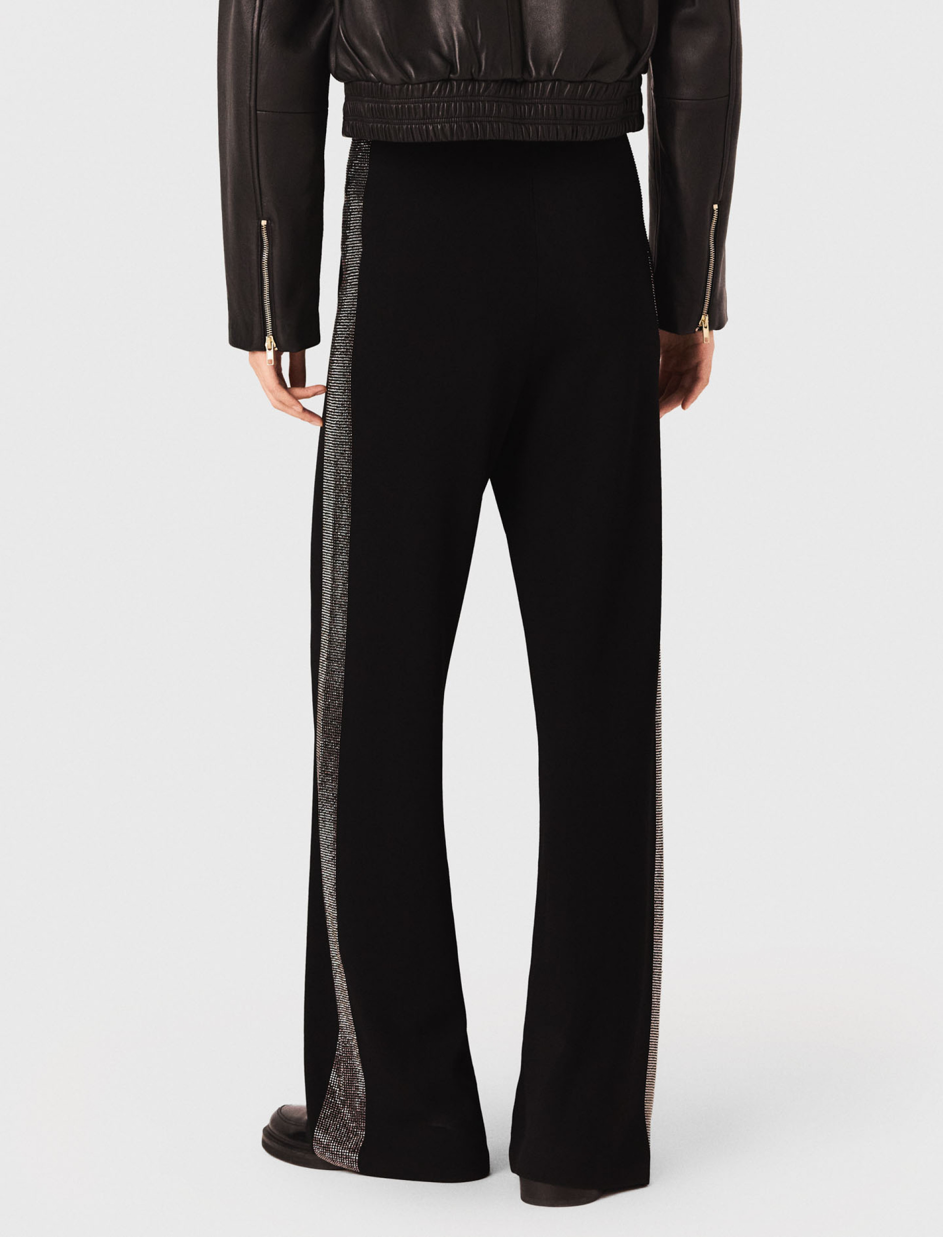 Женские брюки с лампасами из стразов