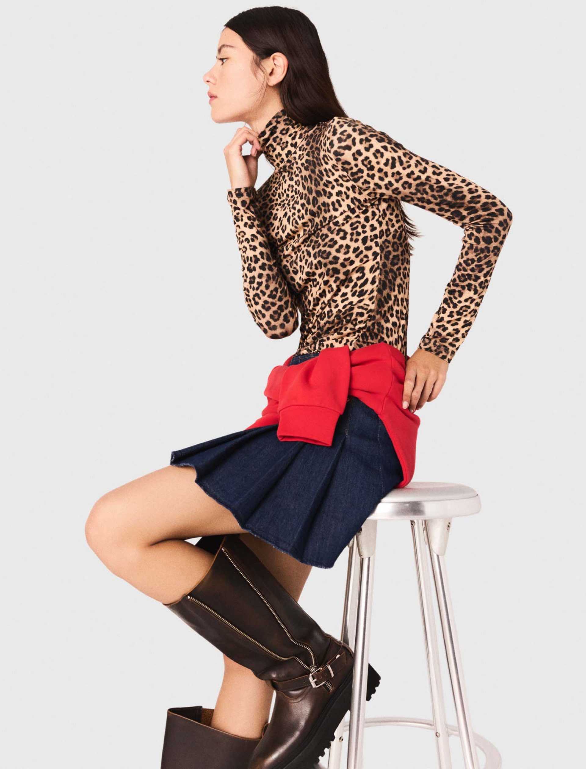 Жіночий гольф з леопардовим принтом