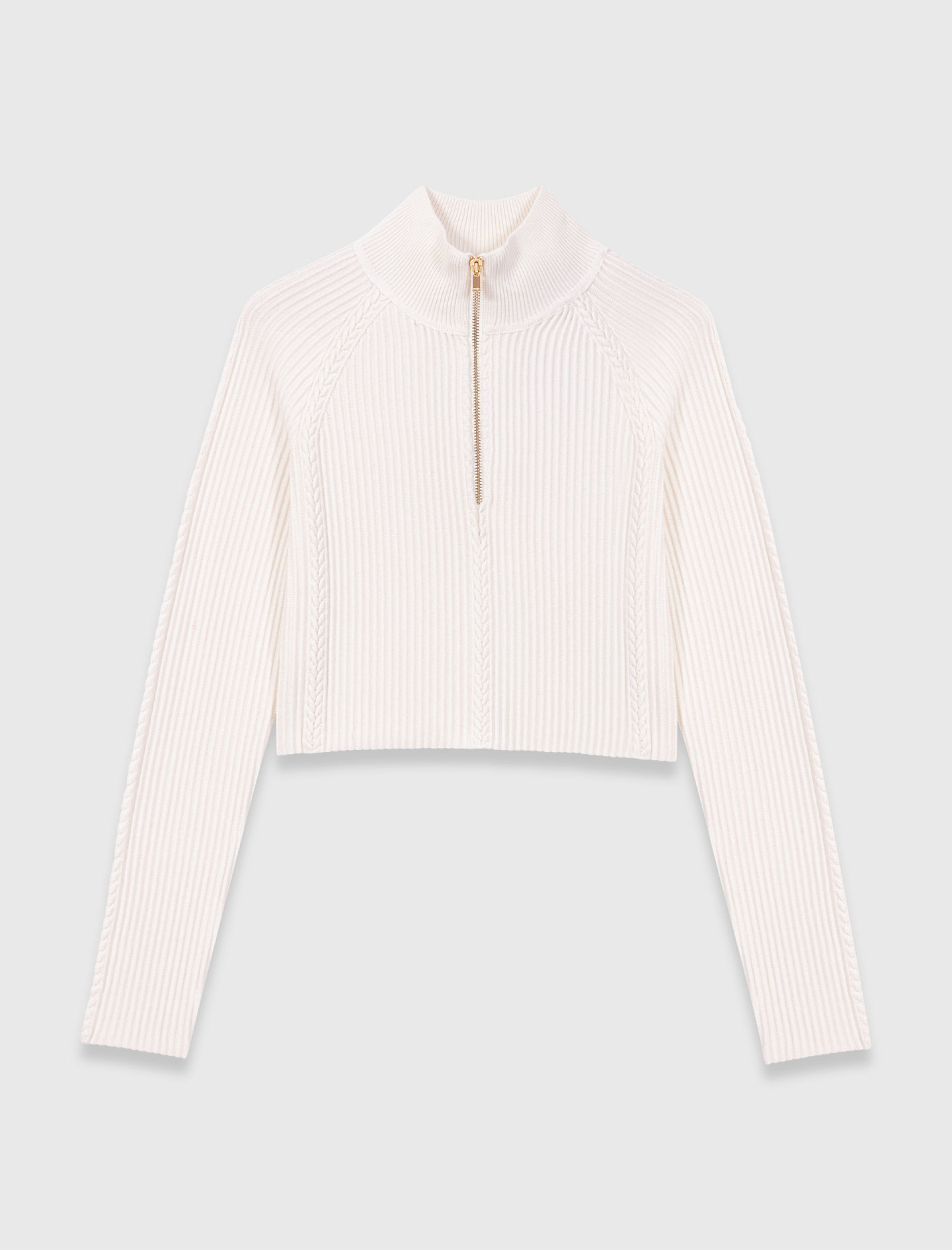 Жіночий молочний джемпер з високим коміром