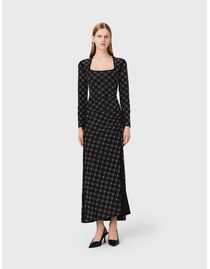 Жіноча довга сукня з перлами та стразами