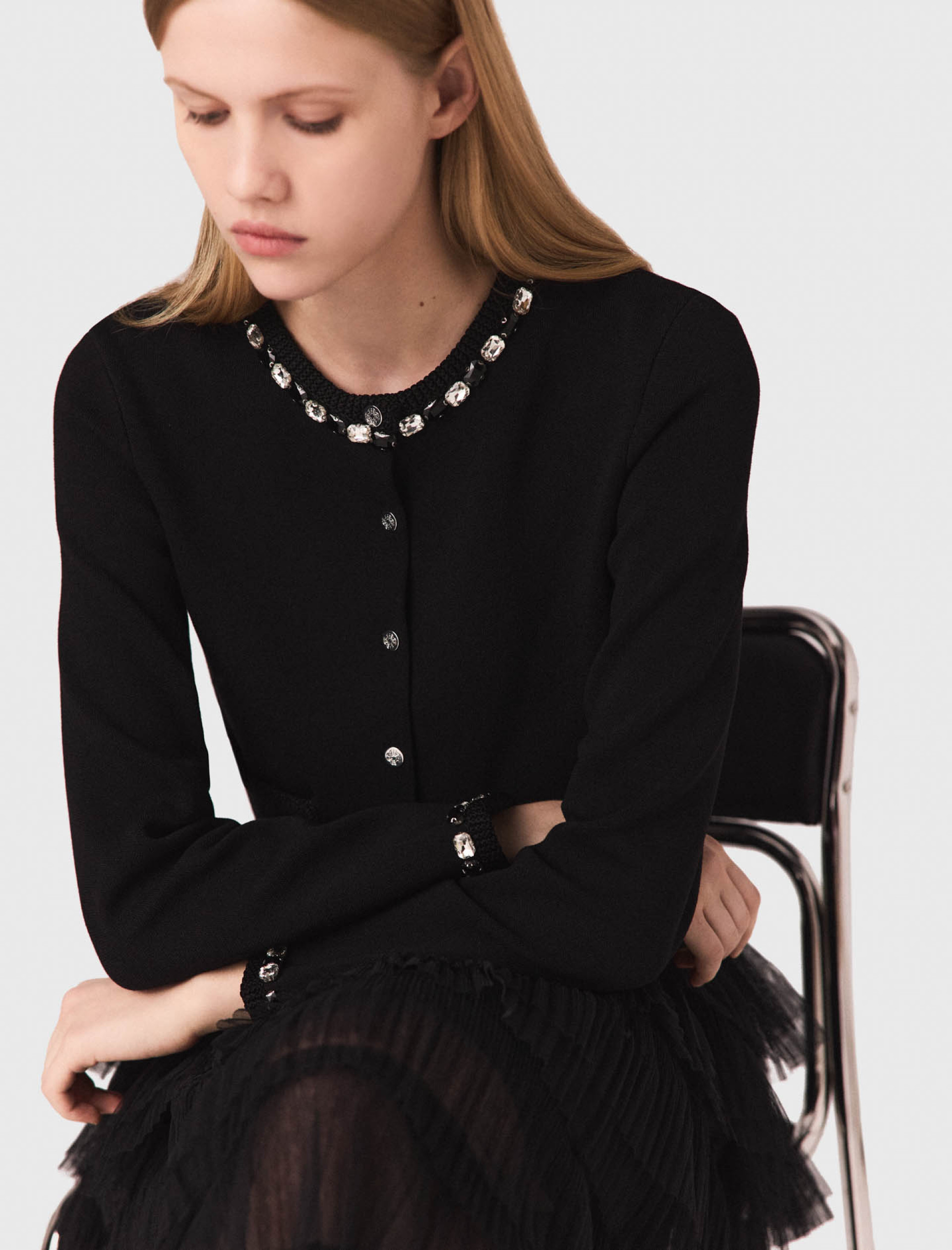 Жіночий короткий кардиган зі стразами Жіночий короткий кардиган зі стразами