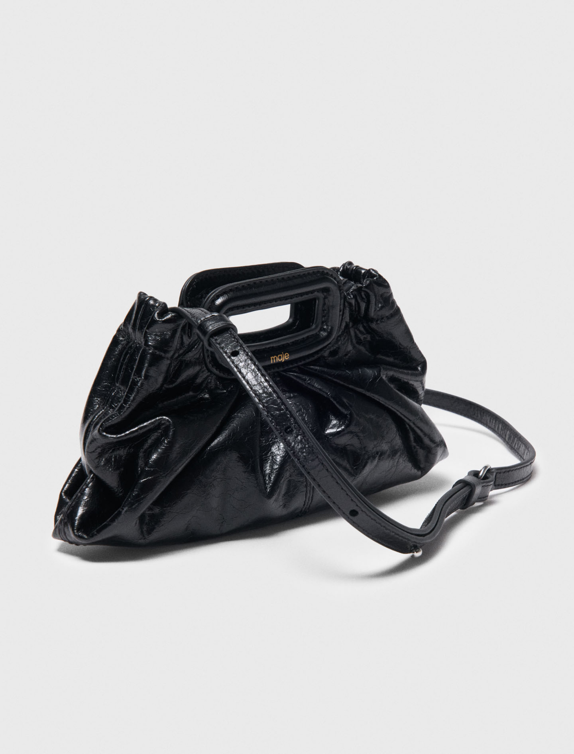 Женский черный мини-клатч из потертой кожи Женский черный мини-клатч из потертой кожи