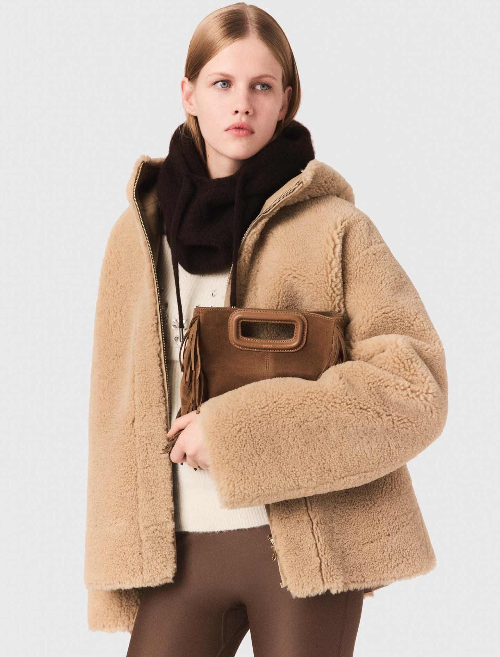 Женское двустороннее пальто с капюшоном