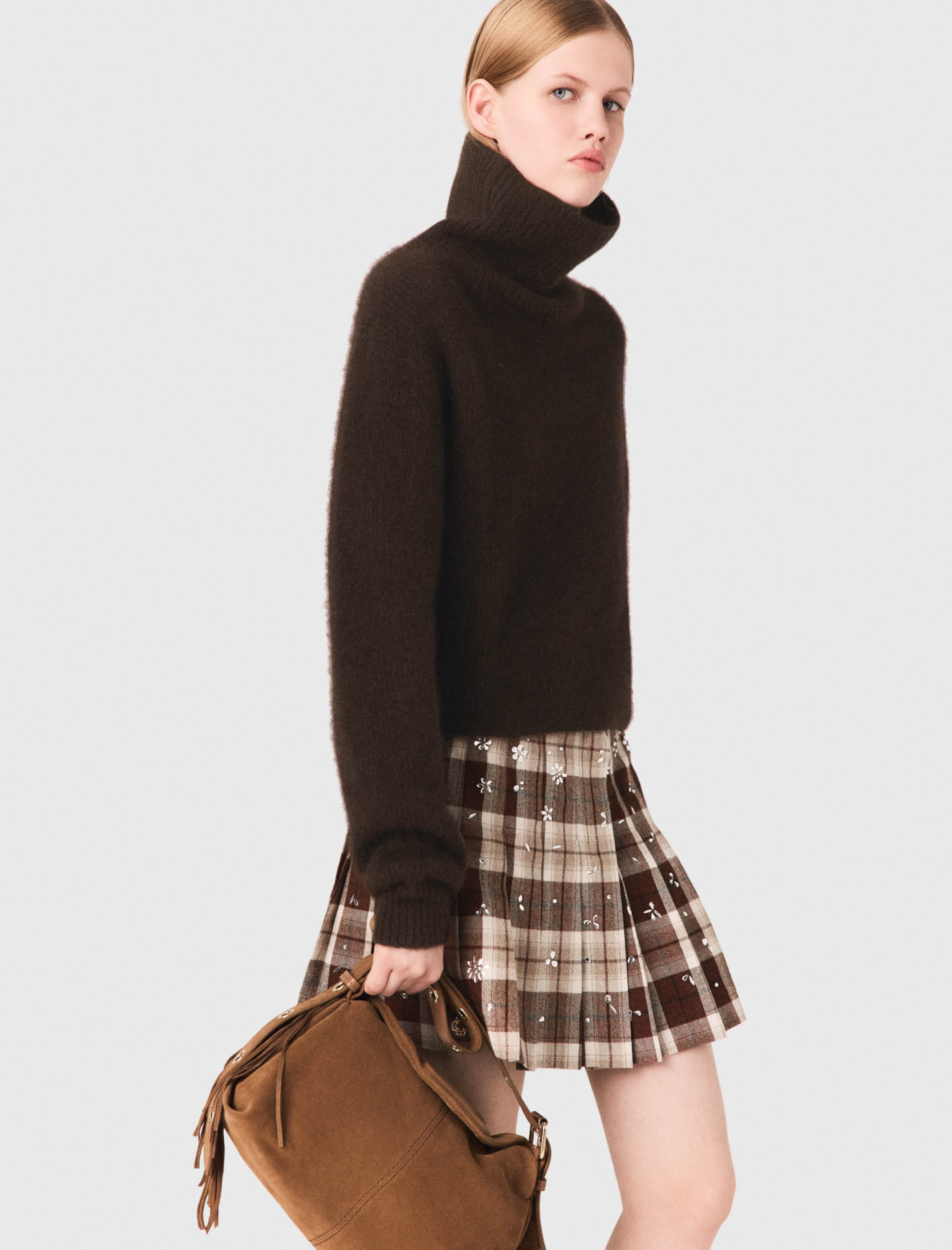 Женский коричневый свитер из шерсти яка