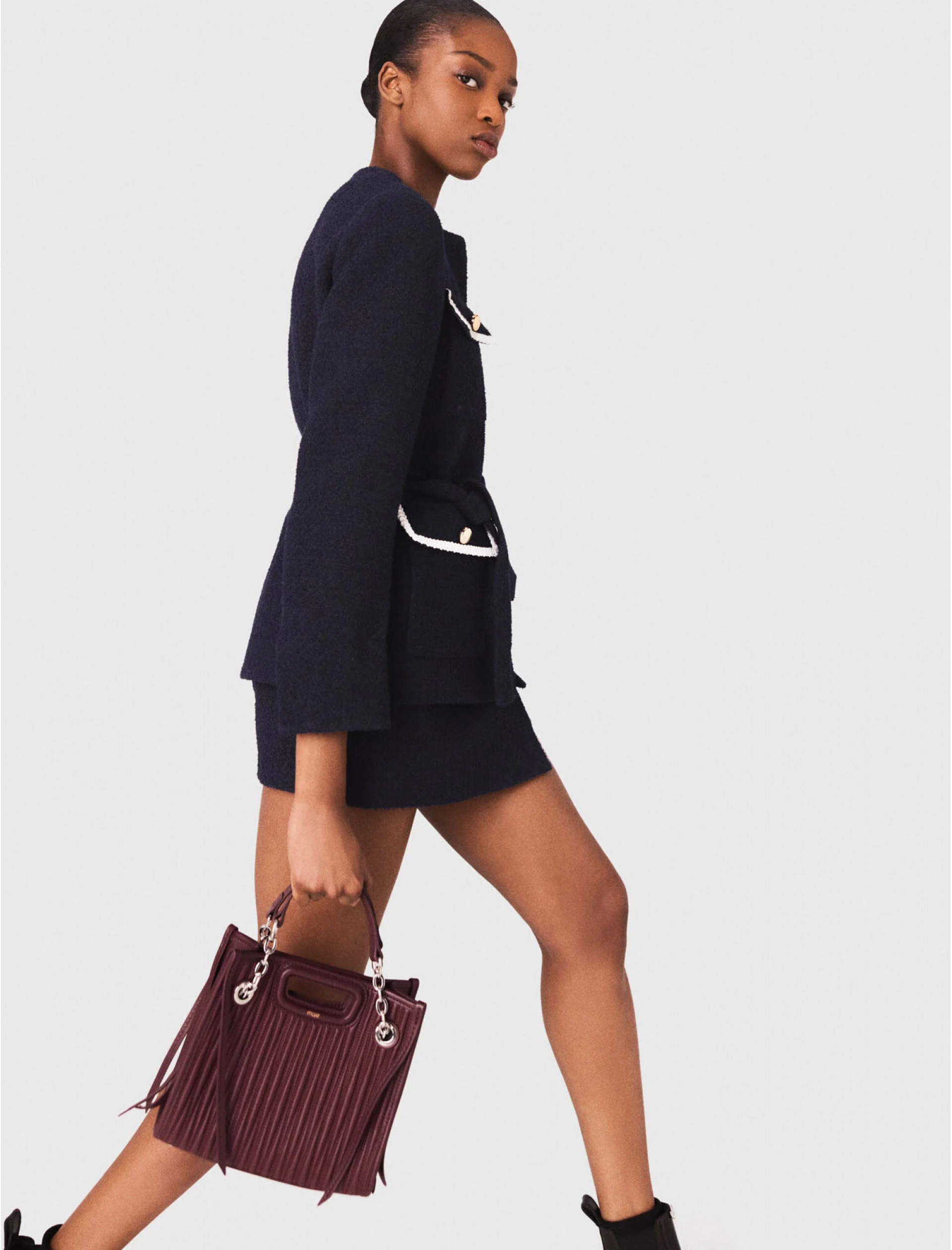 Женский синий твидовый жакет с карманами