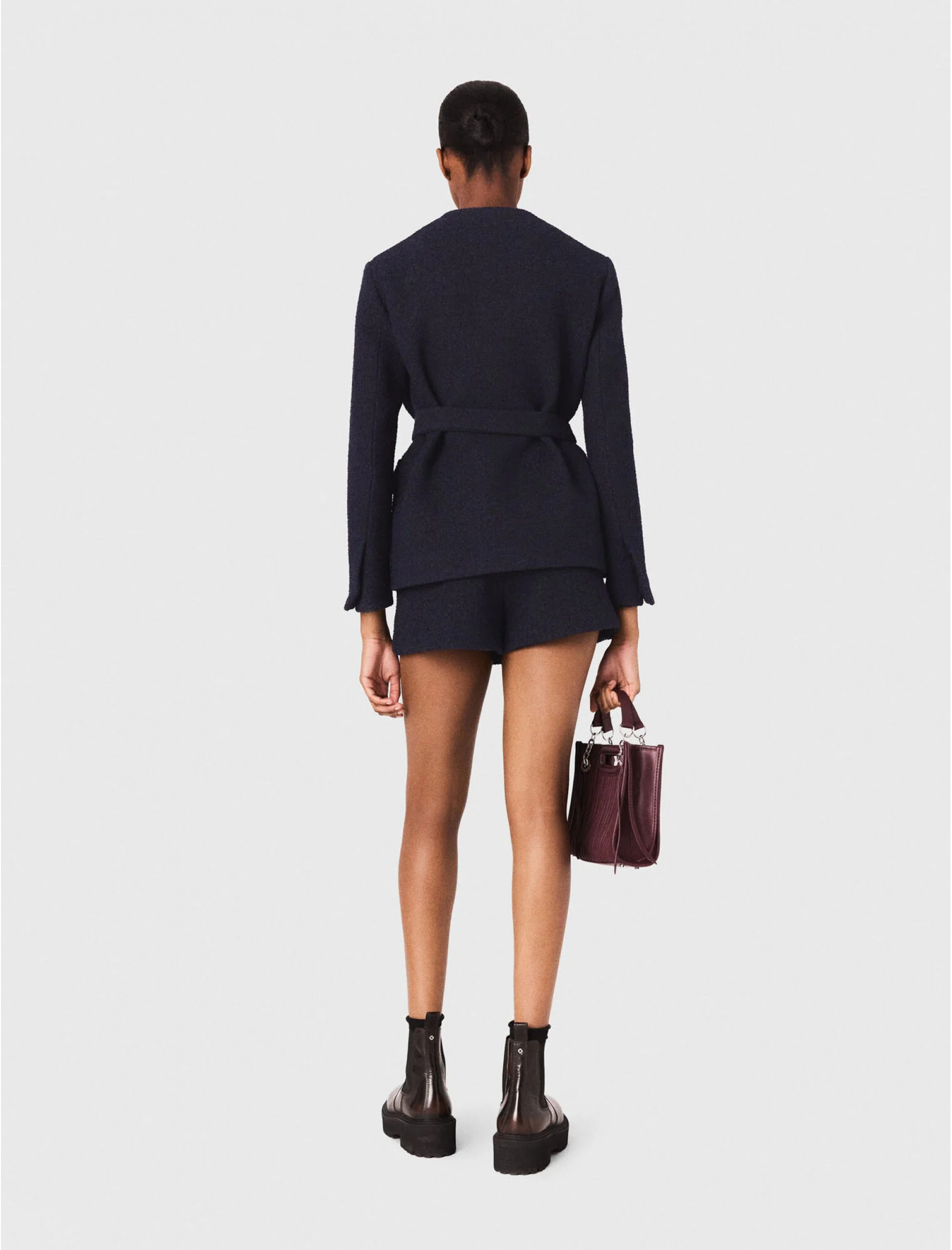 Женский синий твидовый жакет с карманами