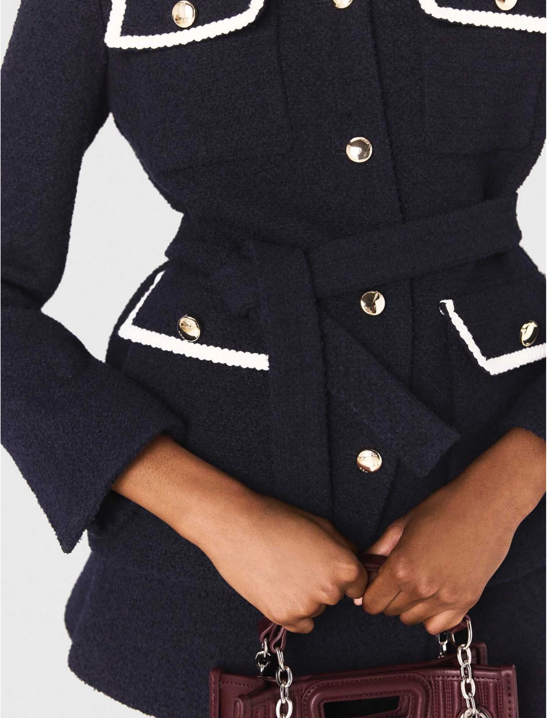 Женский синий твидовый жакет с карманами