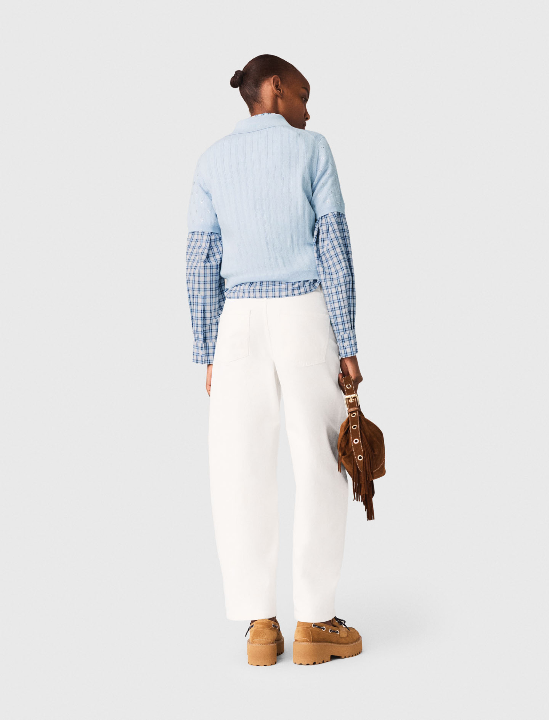 Жіночий короткий джемпер-поло зі стразами