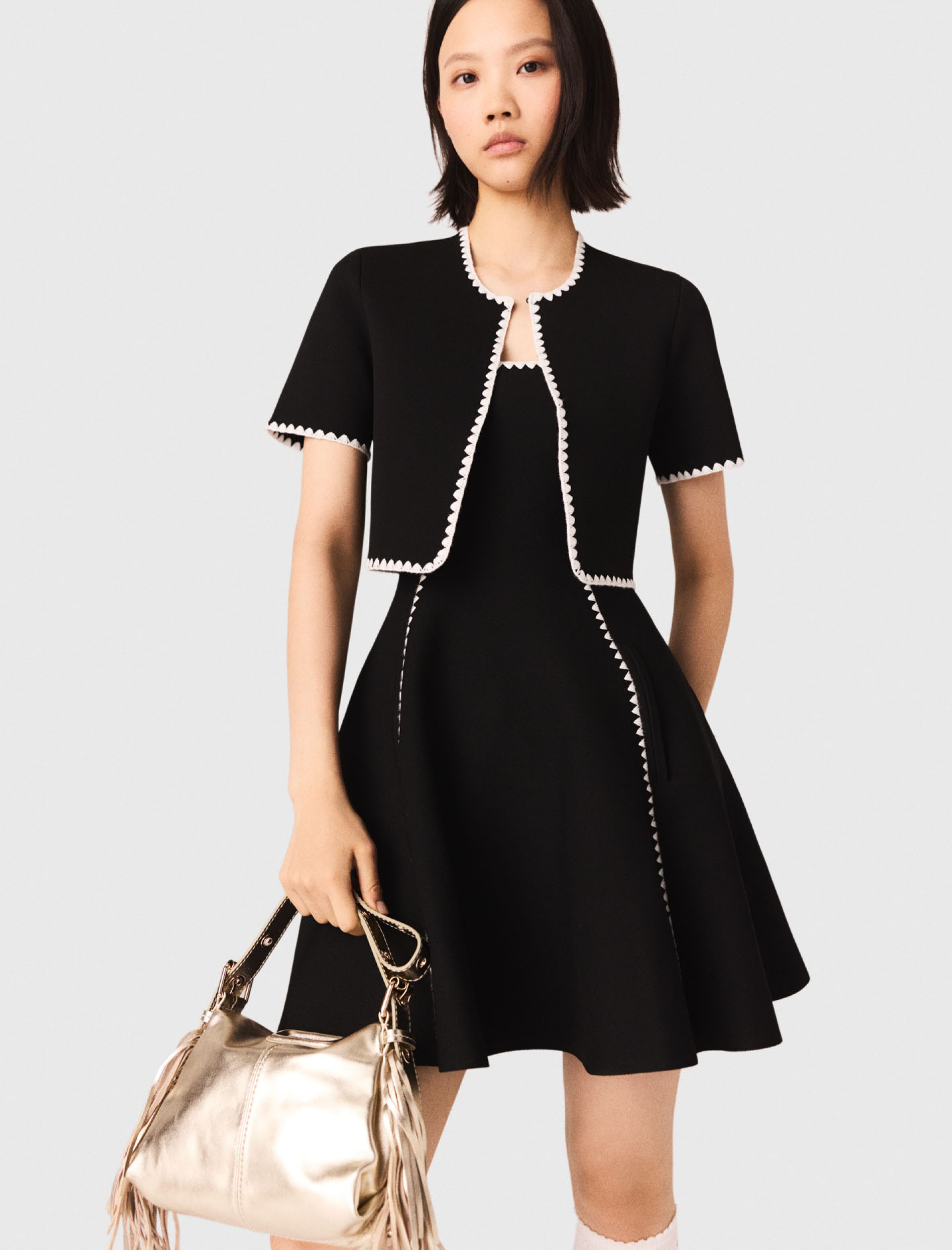 Женский короткий кардиган с декоративной строчкой Женский короткий кардиган с декоративной строчкой