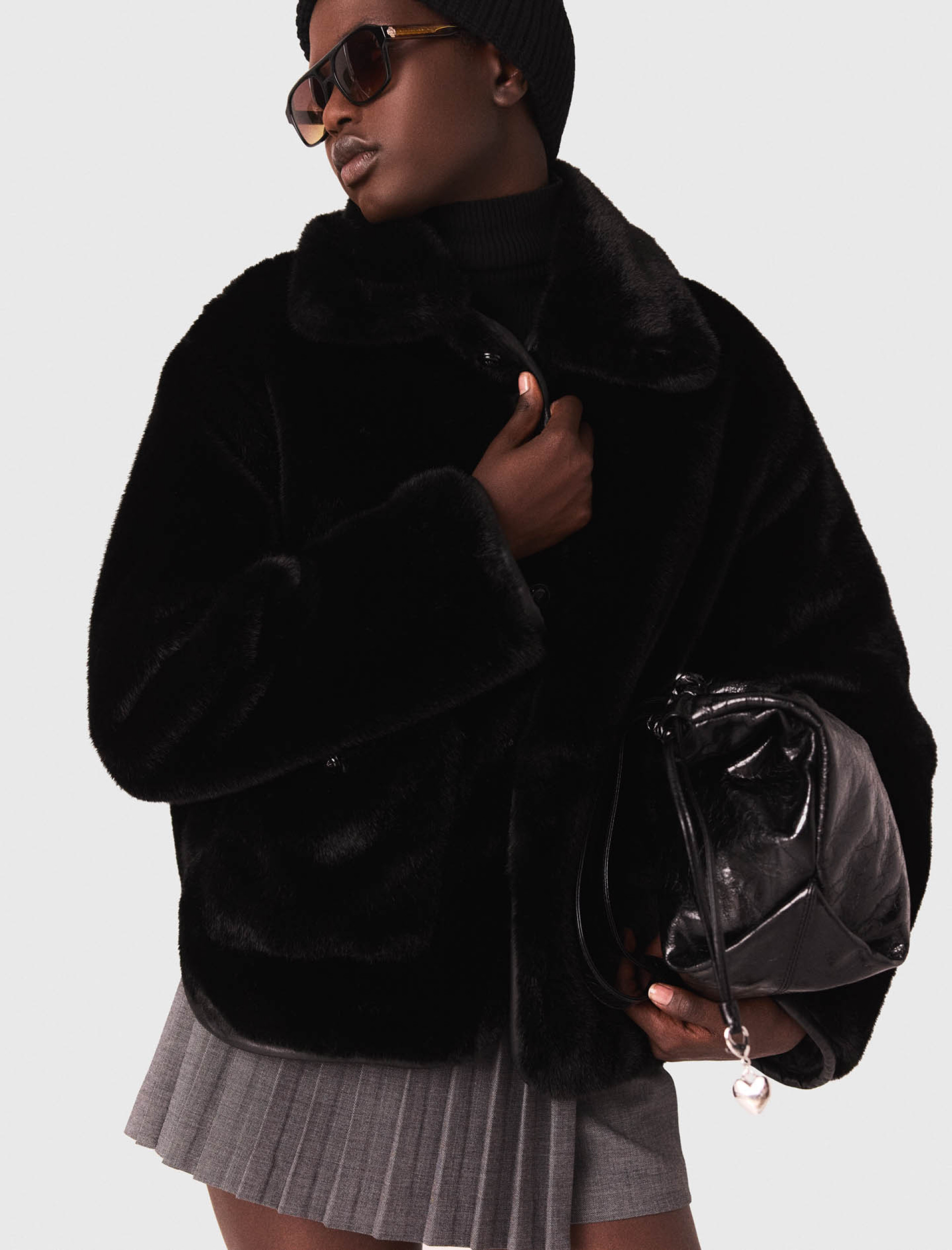 Жіноча двостороння куртка-пуховик з паєтками