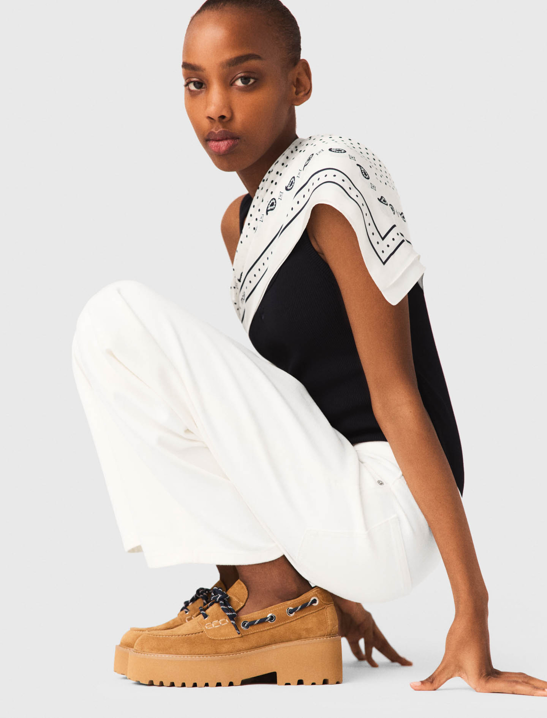 Жіночі білі джинси-балони