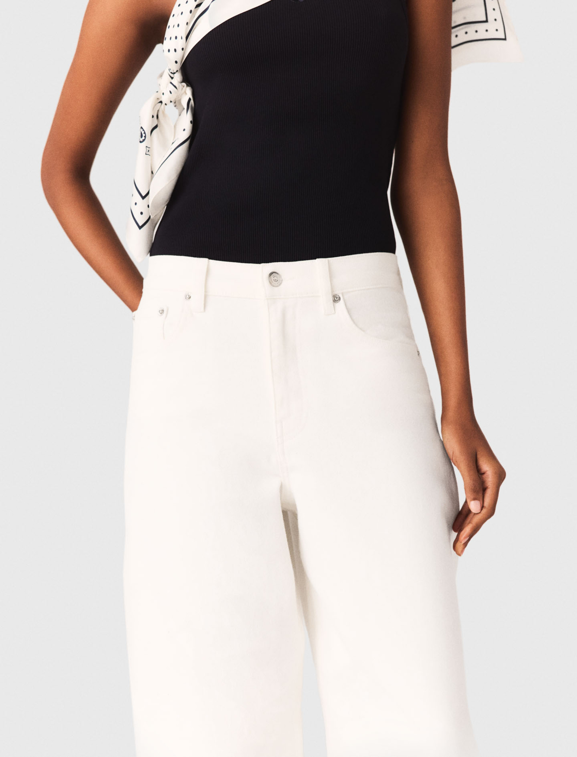 Жіночі білі джинси-балони