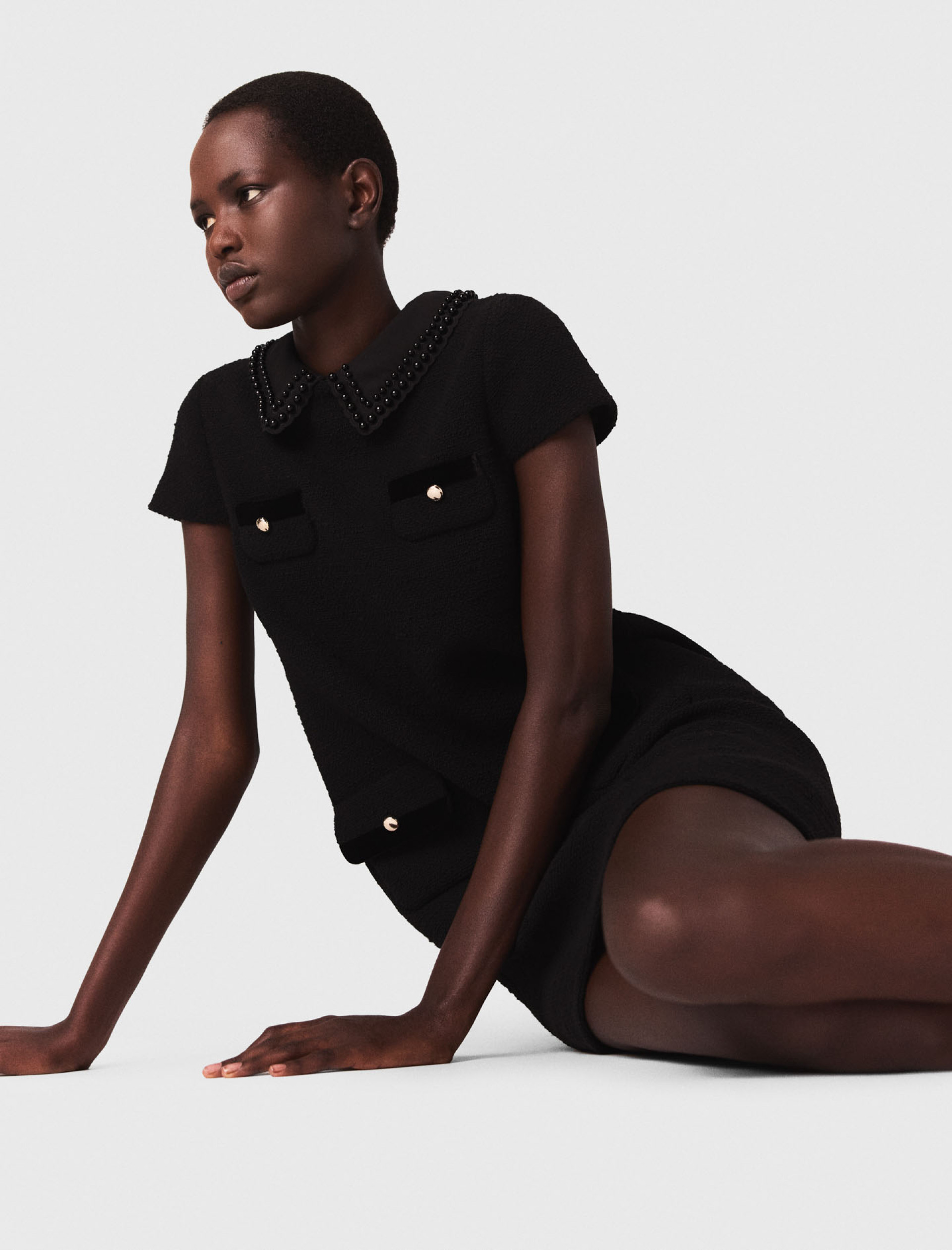 Женское короткое твидовое платье