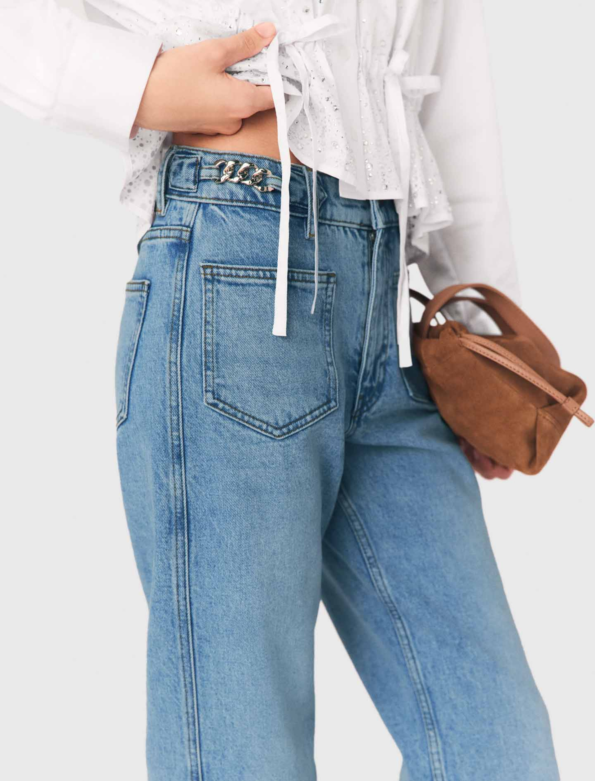 Женские прямые джинсы с цепочками