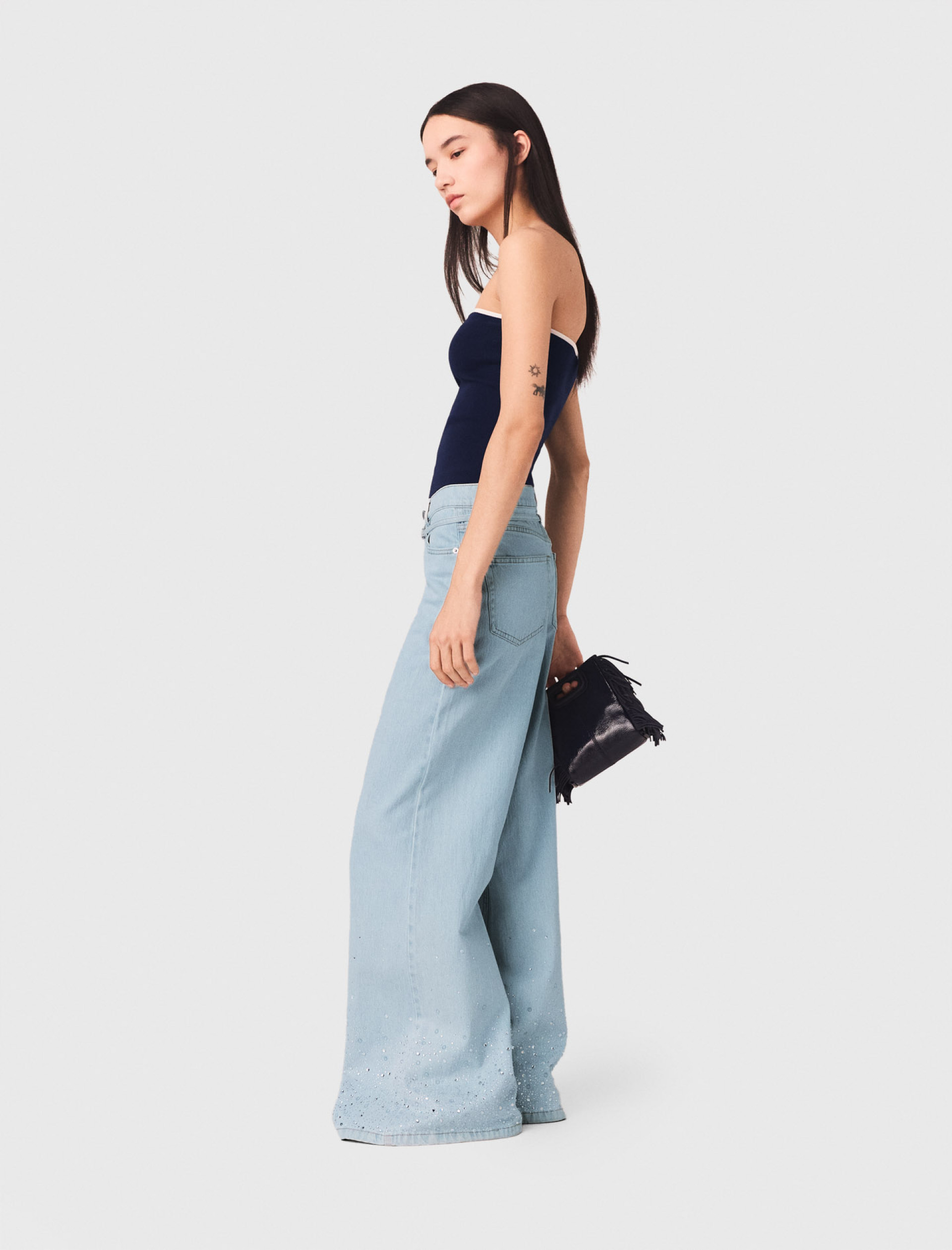 Женские широкие джинсы со стразами Женские широкие джинсы со стразами