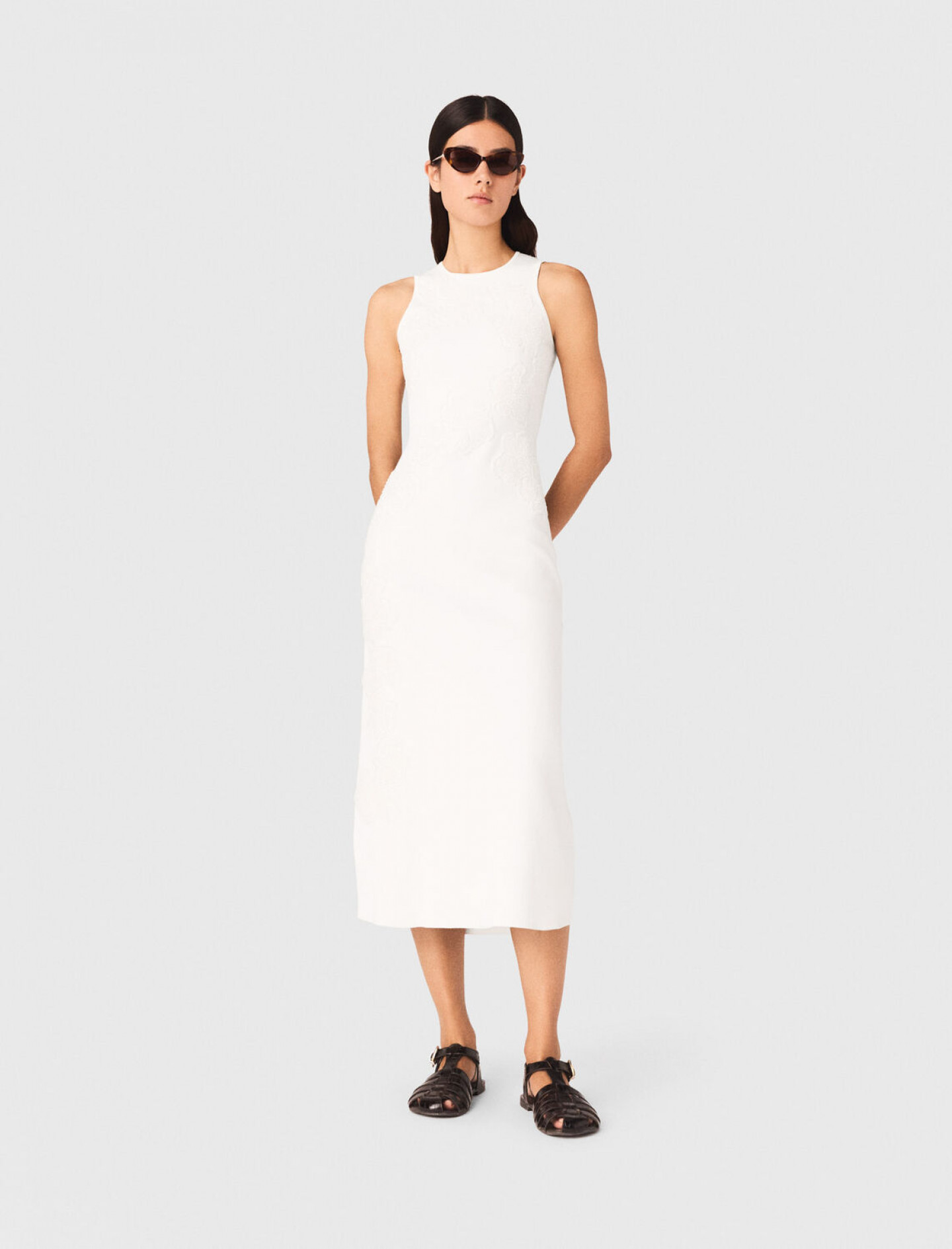 Жіноча сукня з квітковим візерунком, розшита бісером