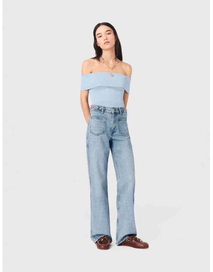 Жіночий в'язаний топ з вирізом 