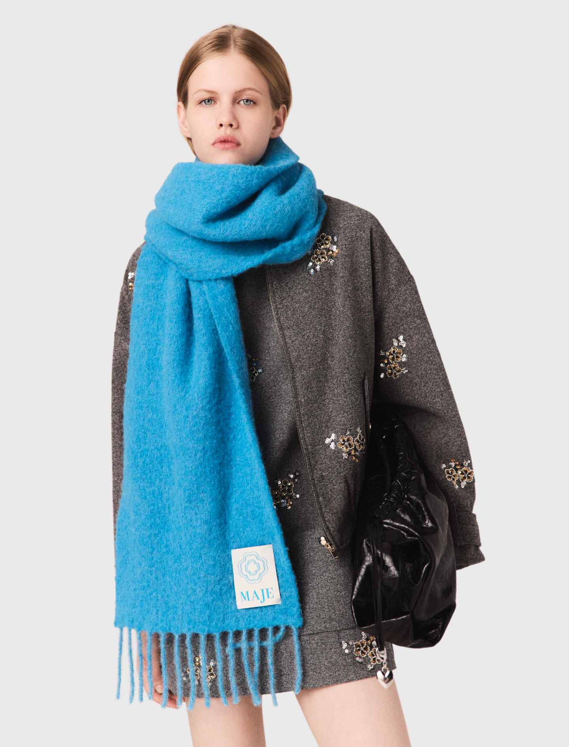 Женская серая куртка-бомбер с вышивкой