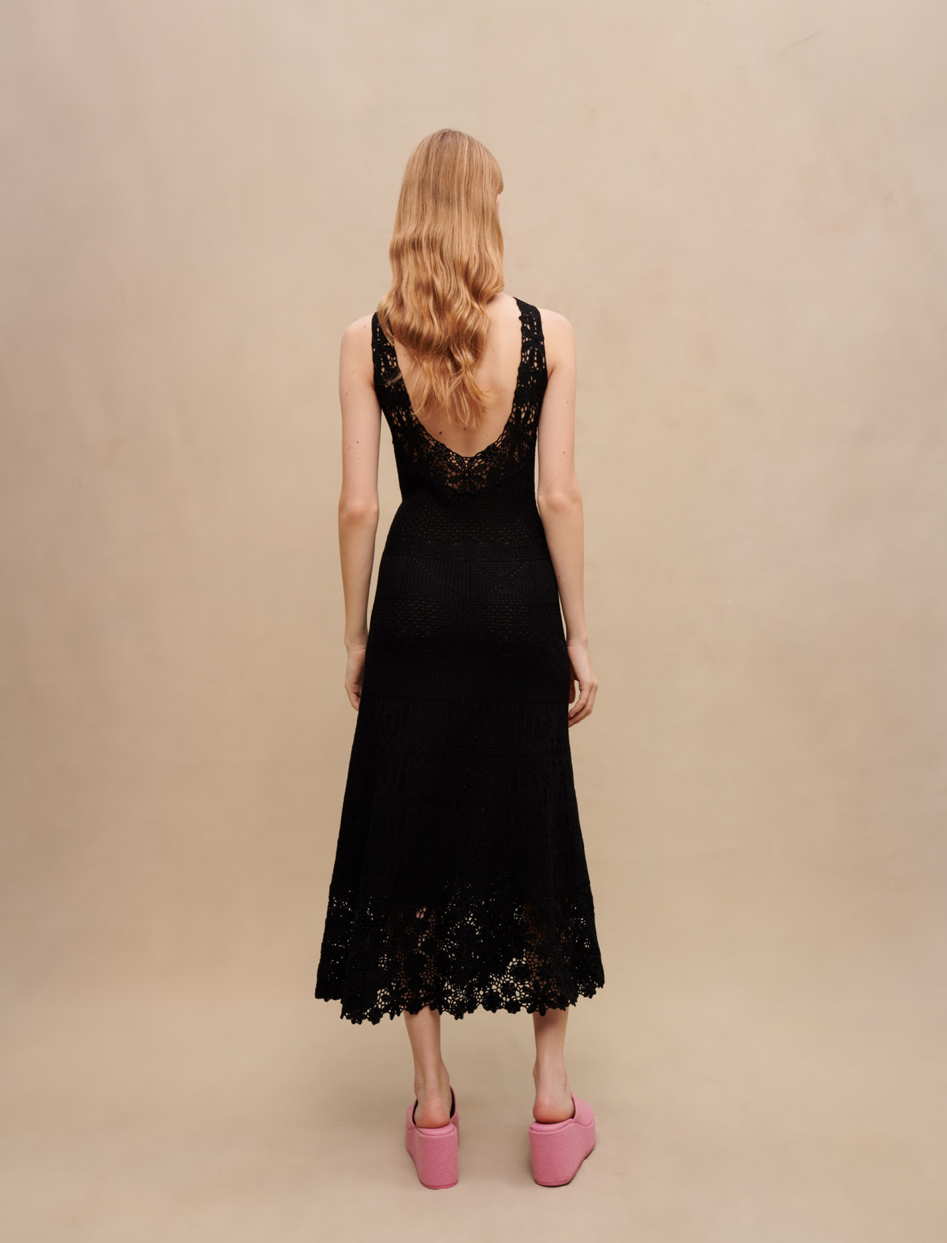 Женское черное платье