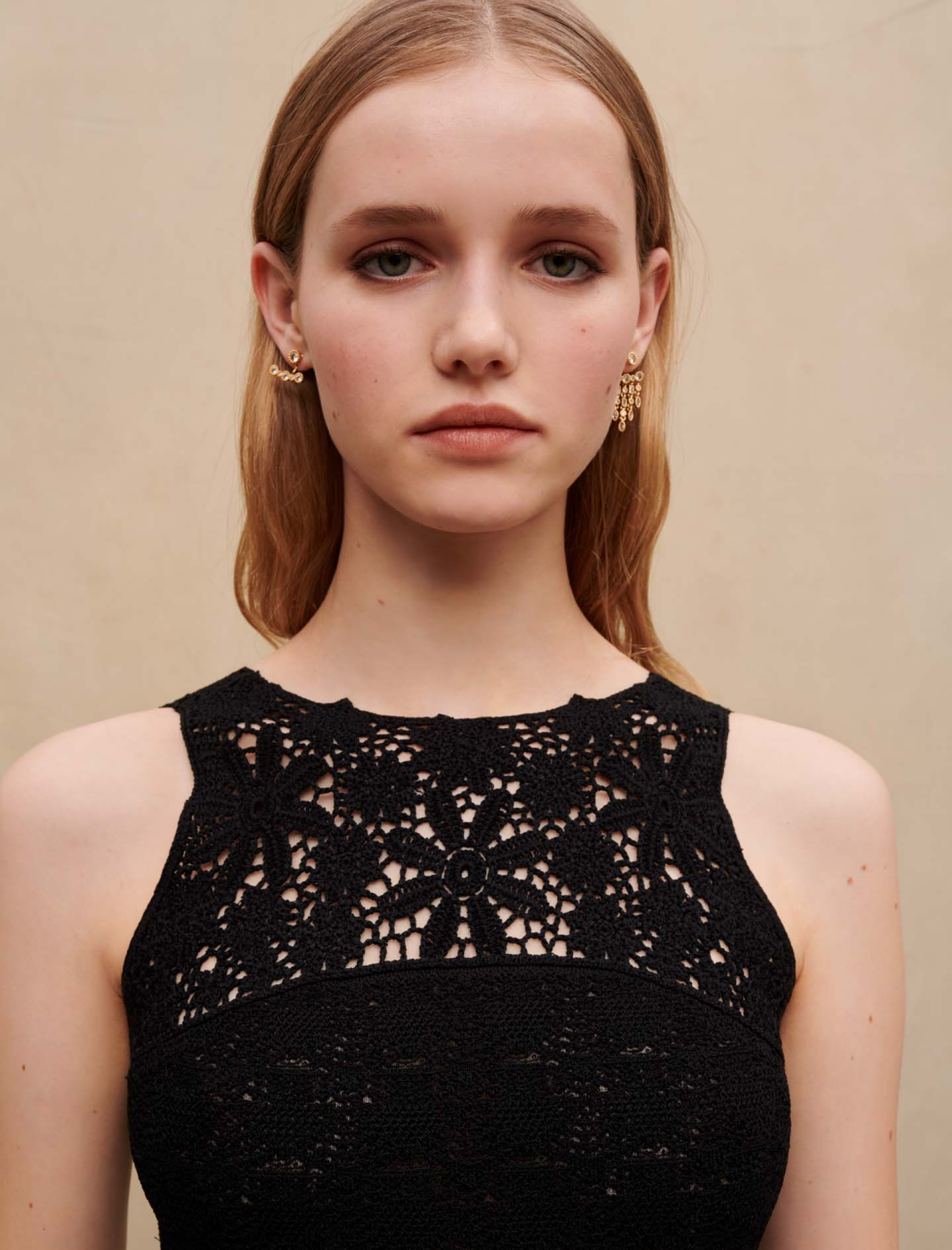 Женское черное платье