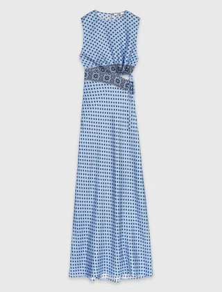 Сукня з вирізами