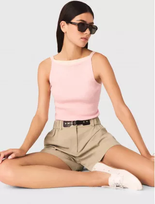Женский розовый топ в рубчик